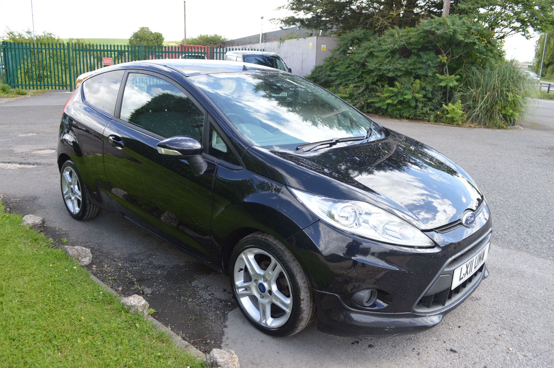 2011/11 REG FORD FIESTA SPORT TDCI 2 SEATER COMMERCIAL VAN, SHOWING 1 FORMER KEEPER *NO VAT*