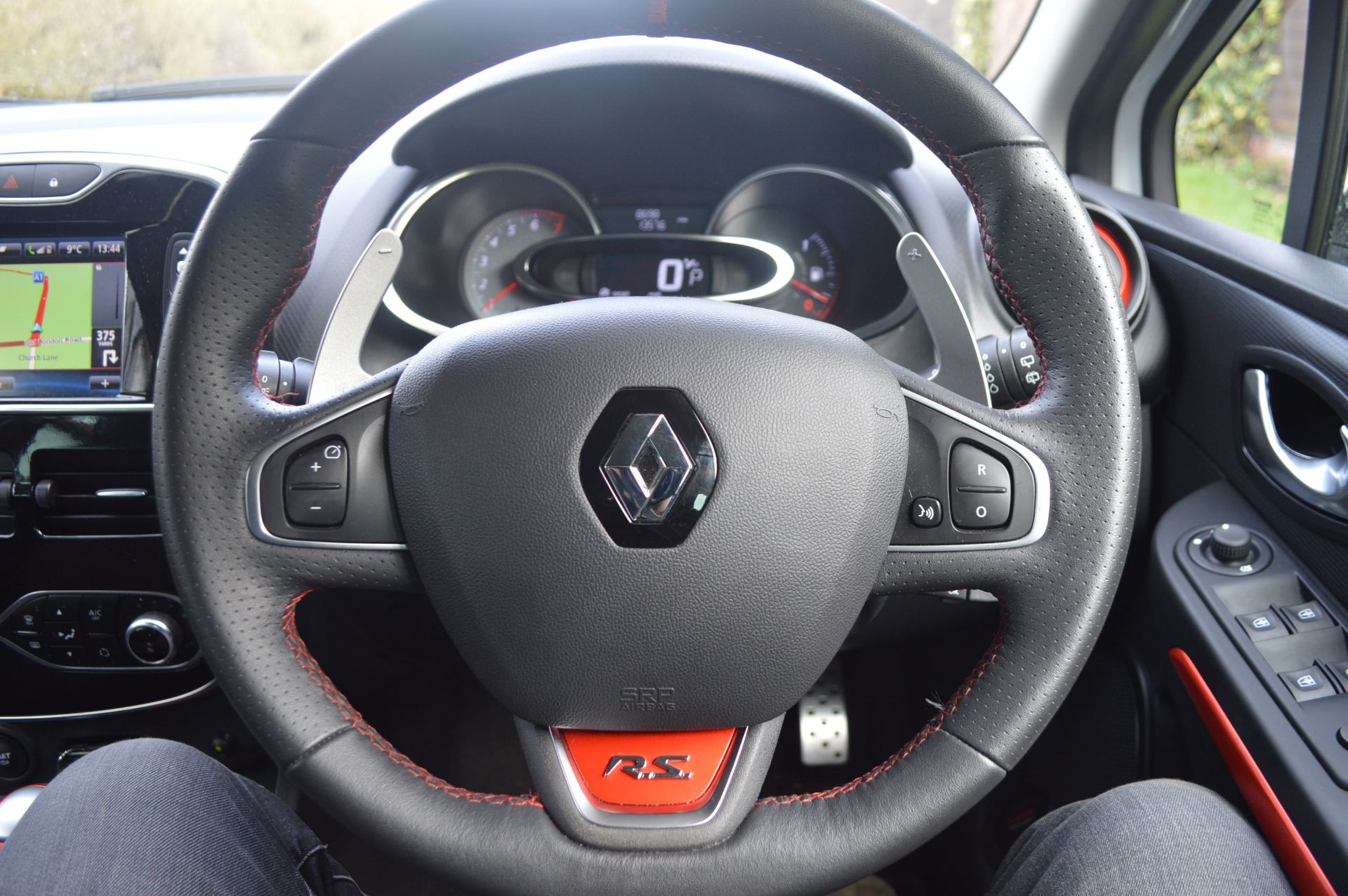 2016/16 REG RENAULT CLIO RENAULT SPORT SAT NAV TROPHY 220, INCREDIBLE CAR - Image 21 of 29