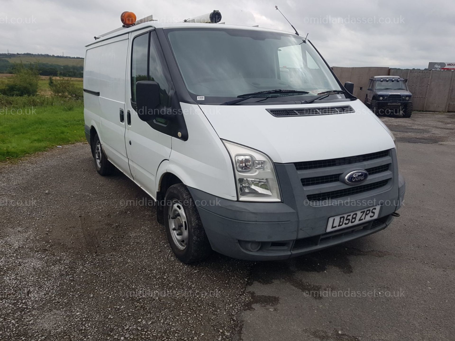 2009/58 REG FORD TRANSIT 85 T300S FWD PANEL VAN ONE OWNER EX BT