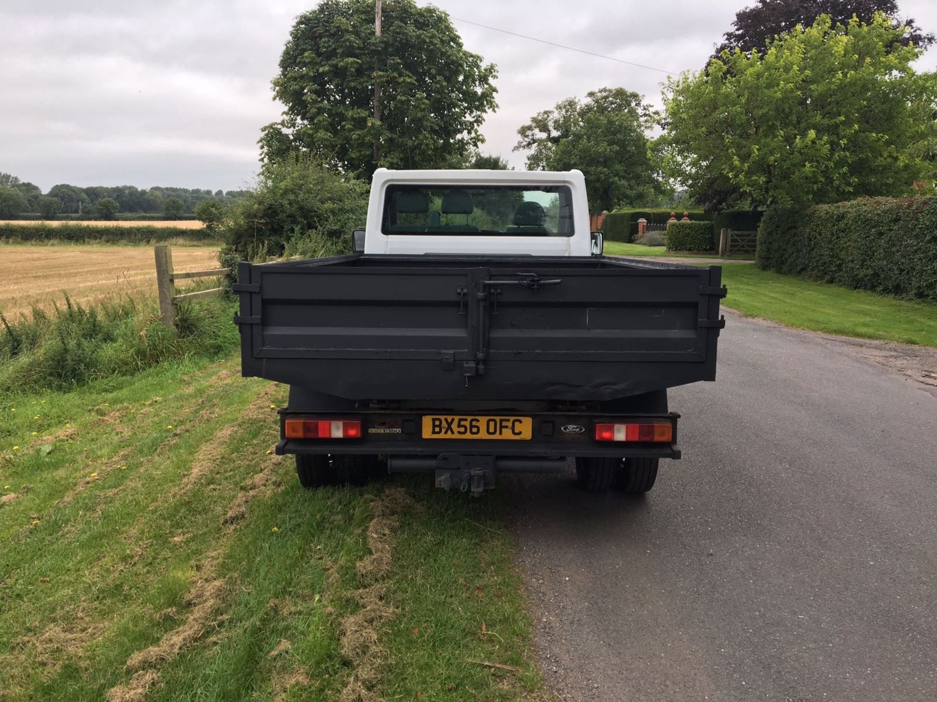 2007/56 REG FORD TRANSIT 100 T350M RWD TIPPER, SHOWING 1 OWNER *NO VAT* - Image 5 of 12