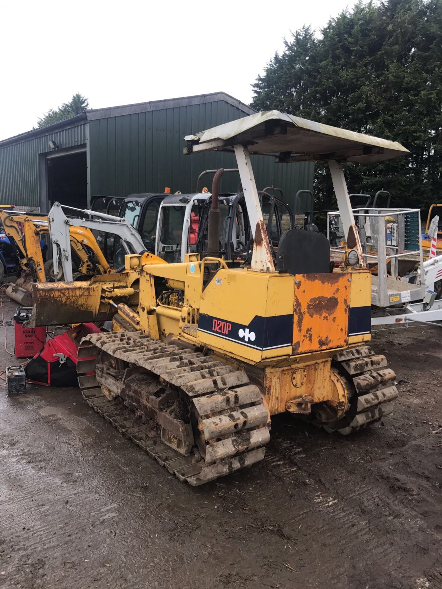 KOMATSU D20P TRACKED DOZER CRAWLER TRACTOR *PLUS VAT* - Image 3 of 10