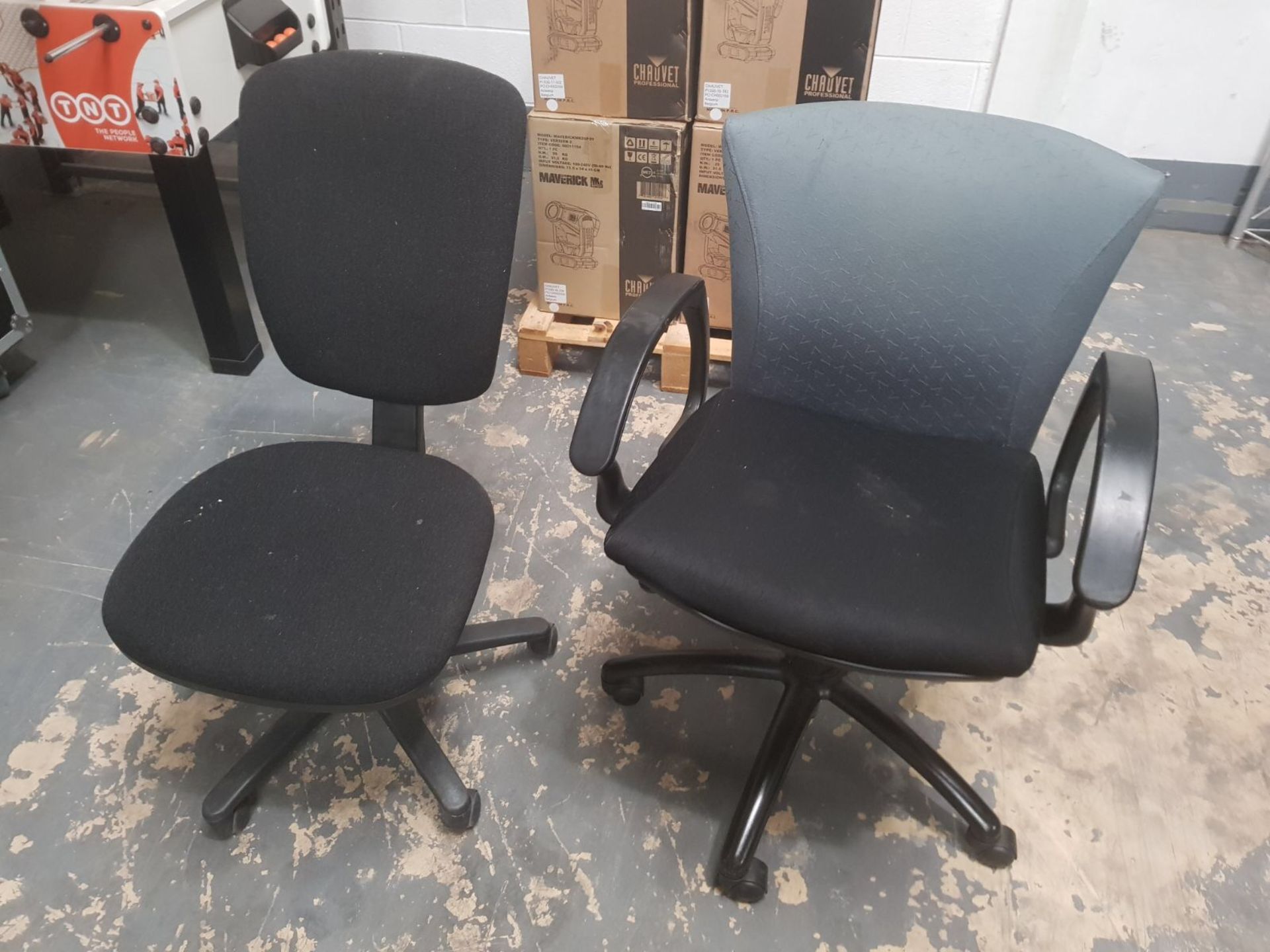 OFFICE CHAIRS X8. NO RESERVE - Image 2 of 2