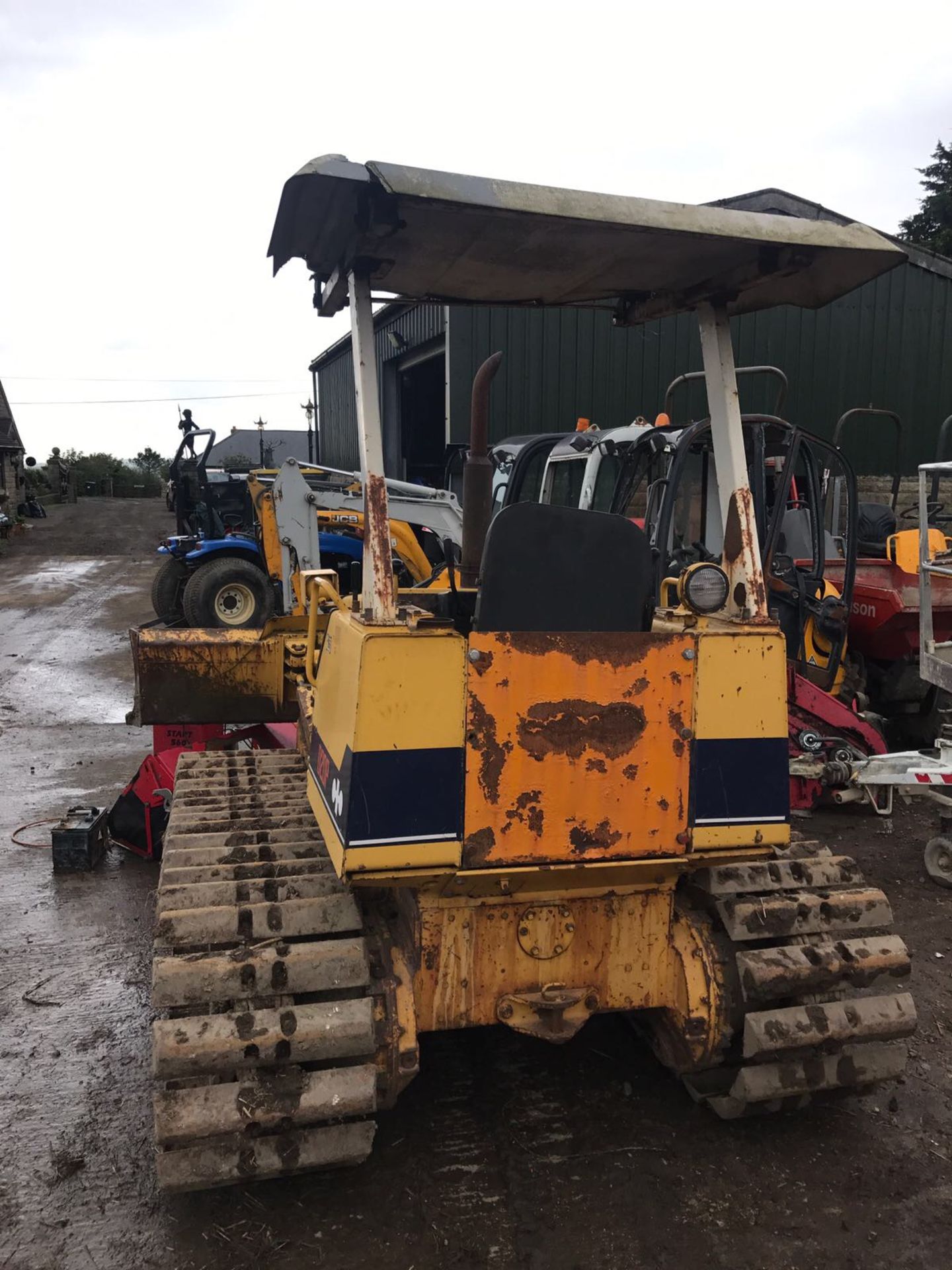 KOMATSU D20P TRACKED DOZER CRAWLER TRACTOR *PLUS VAT* - Image 9 of 10