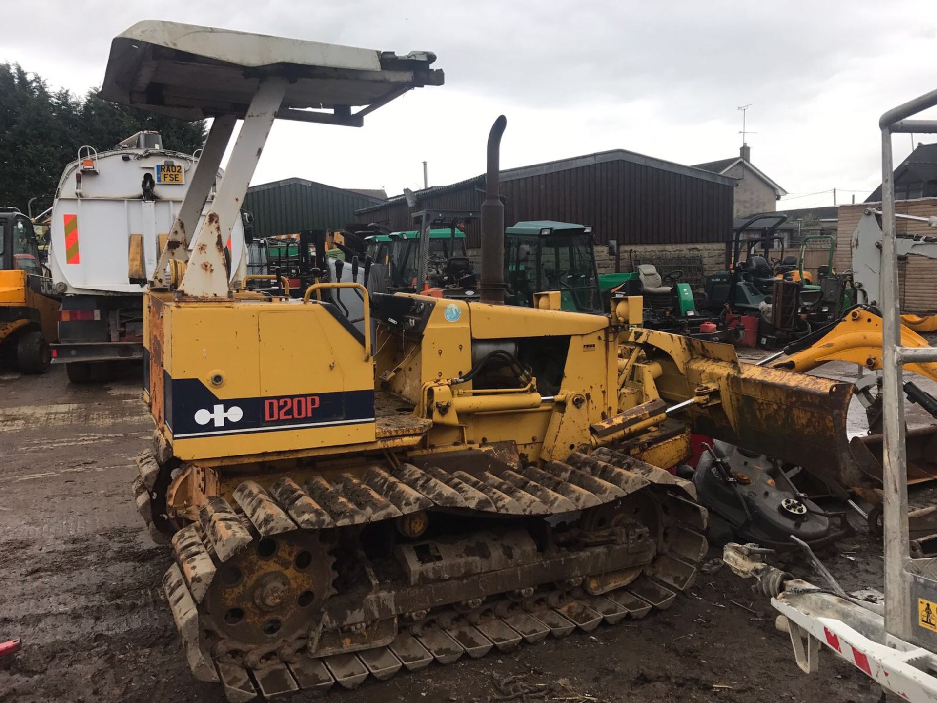 KOMATSU D20P TRACKED DOZER CRAWLER TRACTOR *PLUS VAT* - Image 8 of 10