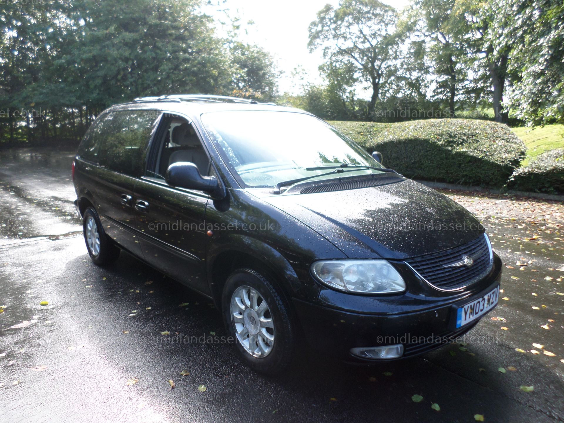 2003/03 REG CHRYSLER VOYAGER CRD LX 7 SEAT MPV