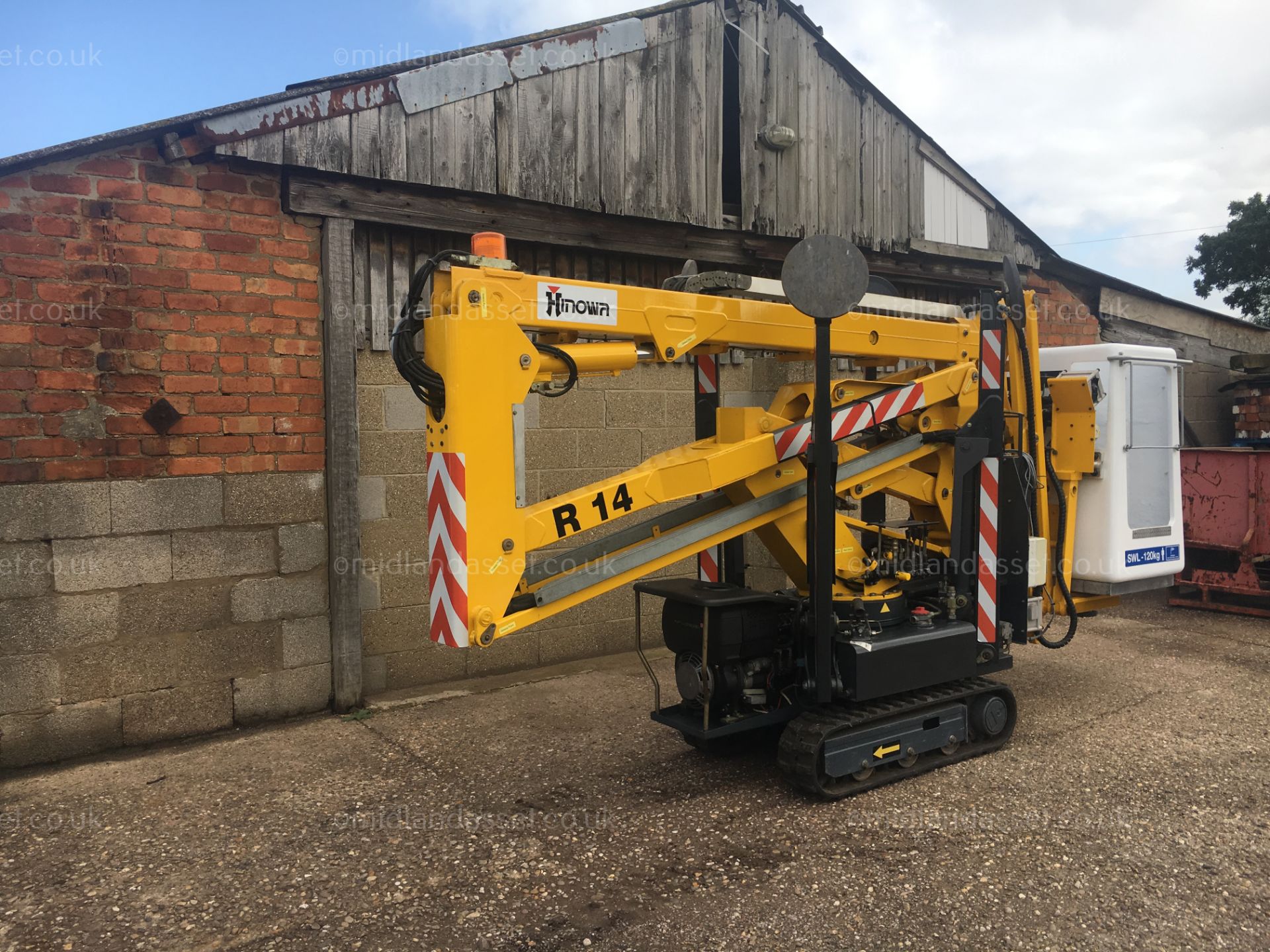 HINOWA ITALMEC 14 METRE TRACKED CHERRY PICKER - Image 2 of 5