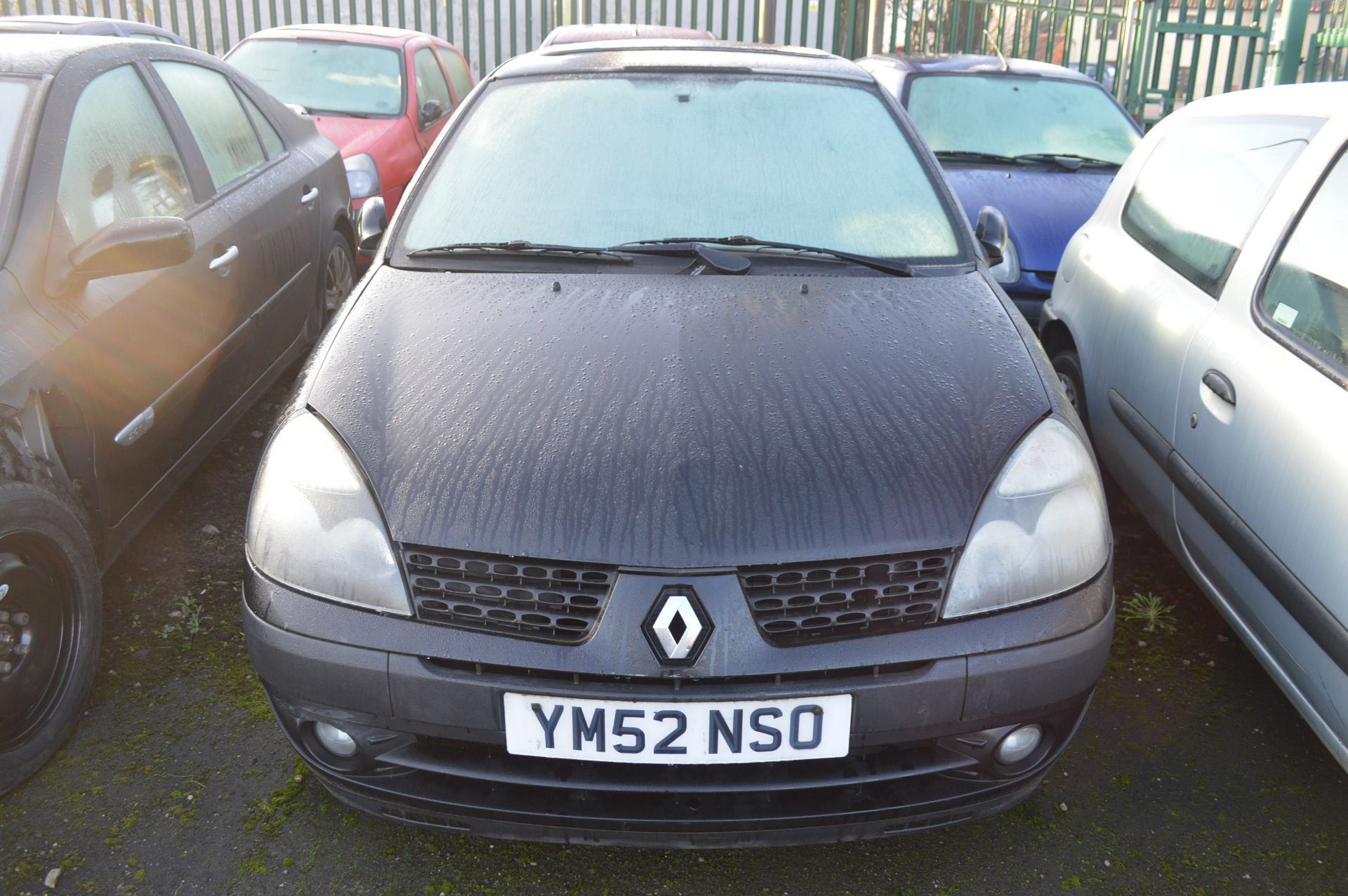 2003/52 REG RENAULT CLIO DYNAMIQUE - SELLING AS SPARES / REPAIRS *NO VAT*   DATE OF REGISTRATION: - Bild 2 aus 12