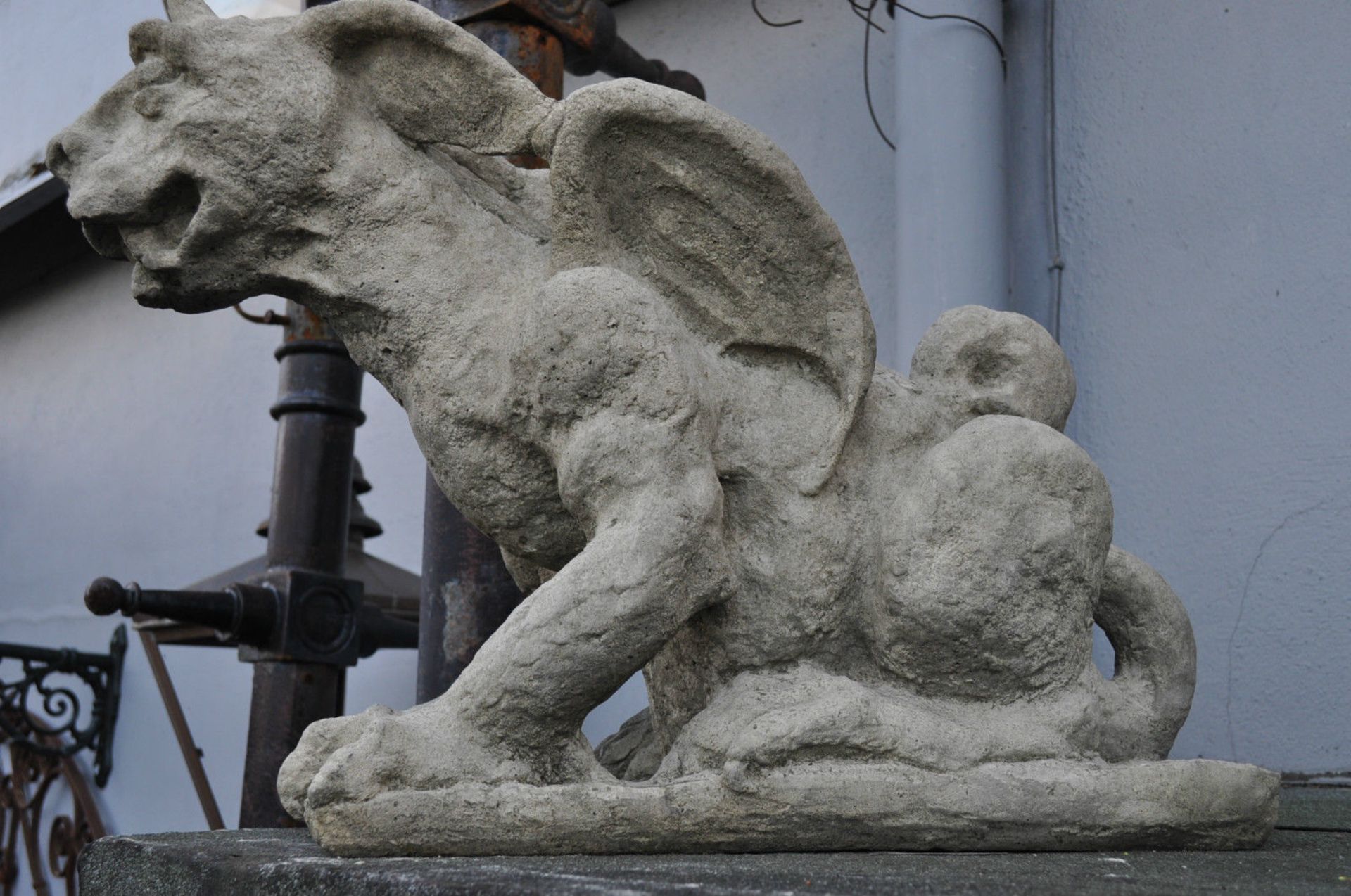 A Pair of Stone Gargoyles Sitting Stone Gargoyles stone dragon pair     A Pair of Stone Gargoyles ( - Image 7 of 7