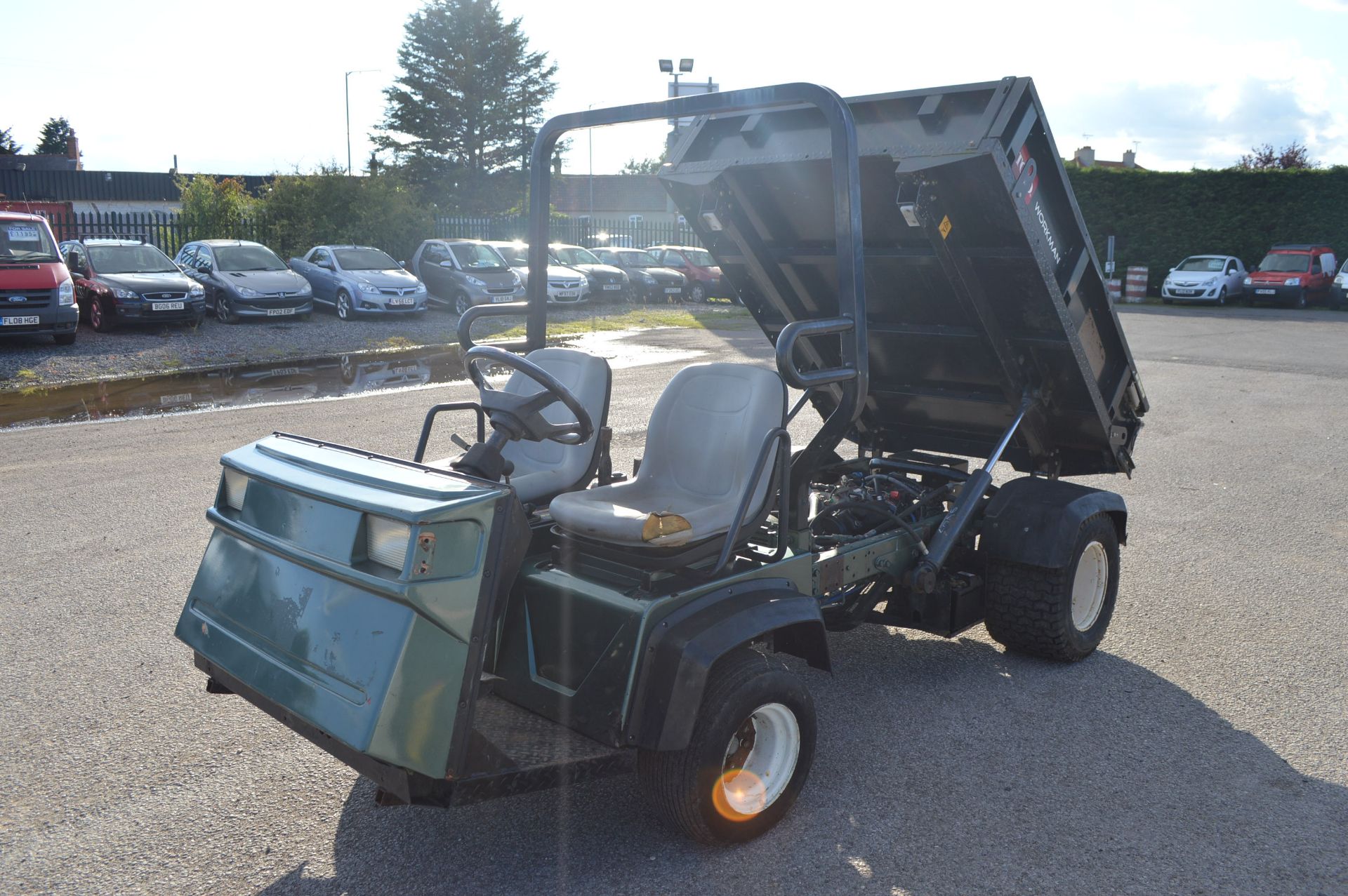 TORO WORKMAN TIPPER 3 CYLINDER PETROL ENGINE, 468 HOURS *PLUS VAT* - Image 3 of 20