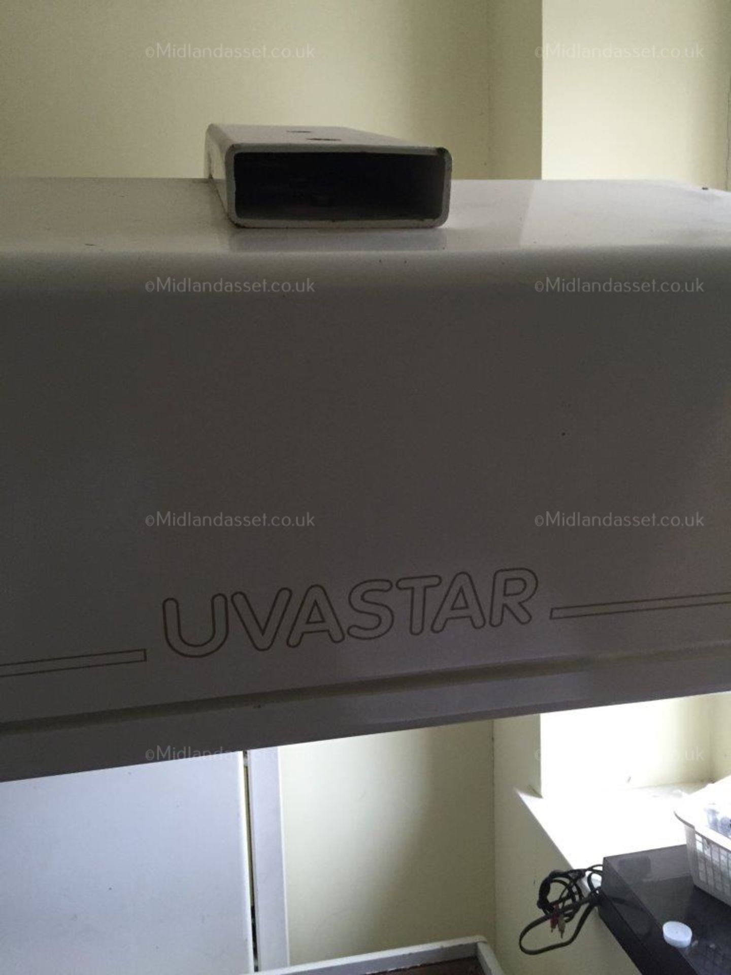 DH - UVASTAR HIGH PRESSURE SUN BED *NO VAT*   WORKING WHEN REMOVED COLLECTION FROM GAMSTON - Image 2 of 8