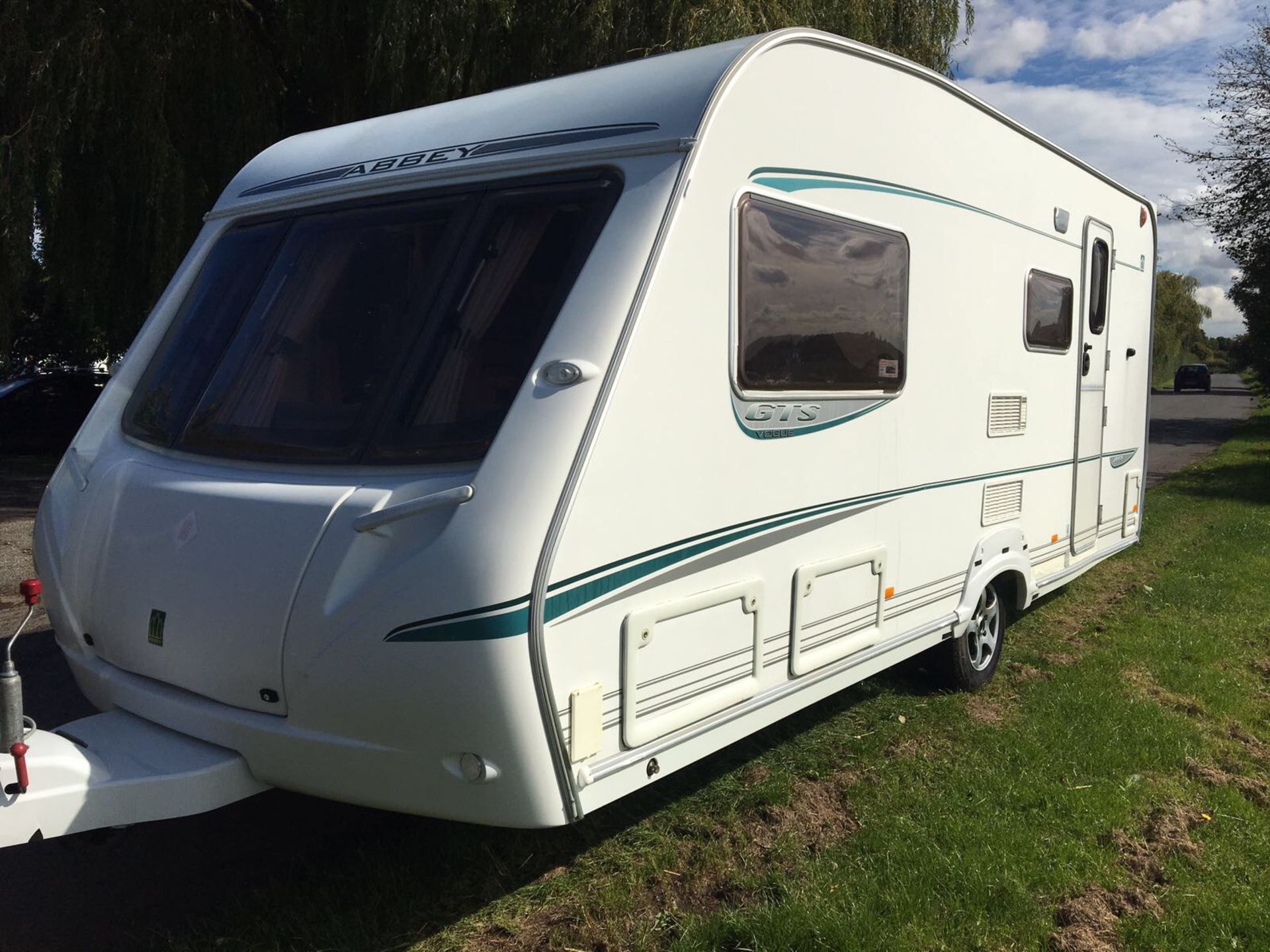 2005 ABBEY GTS VOGUE 417 3 BERTH SINGLE AXLE CARAVAN *NO VAT* - Image 2 of 16