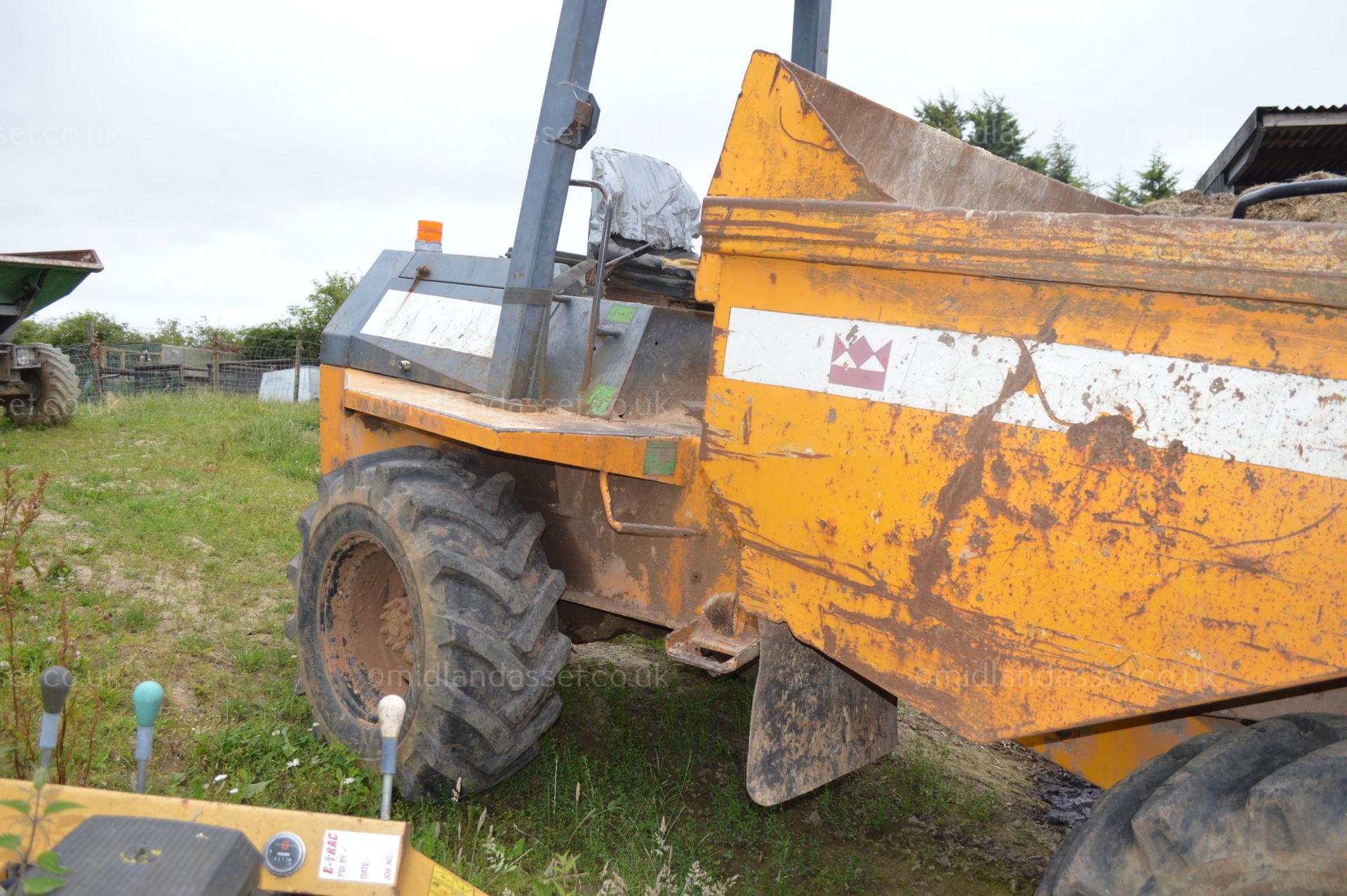 BENFORD TEREX 6 TONNE DUMPER - Image 2 of 6