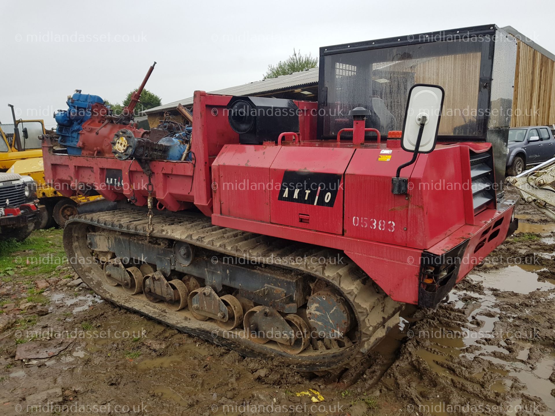 MITSUBISHI ACTIO RUBBER TRACKED DUMPER