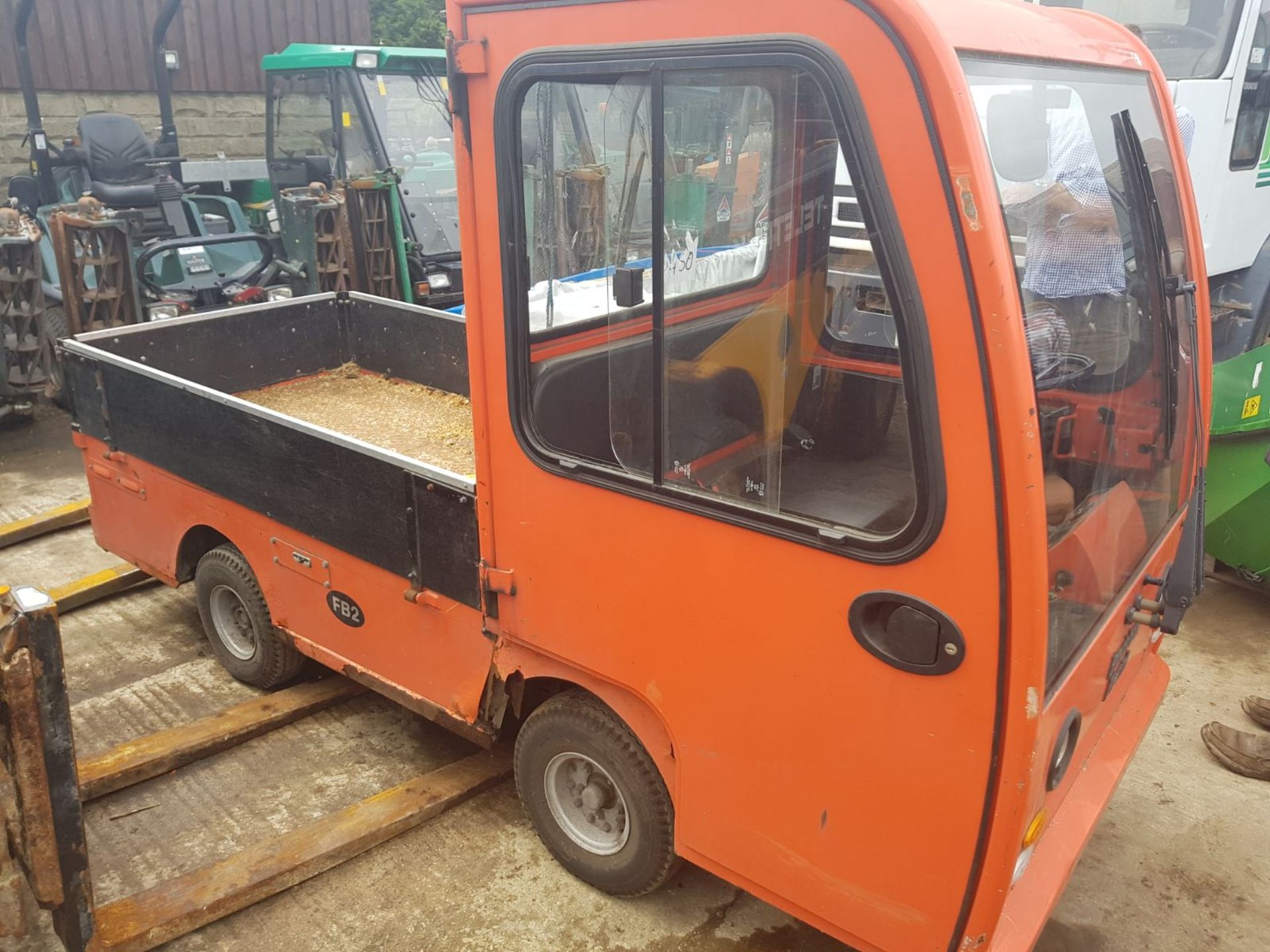 2007 ORANGE BRADSHAW FB2 ELECTRIC LOAD CARRIER *PLUS VAT* - Image 2 of 8