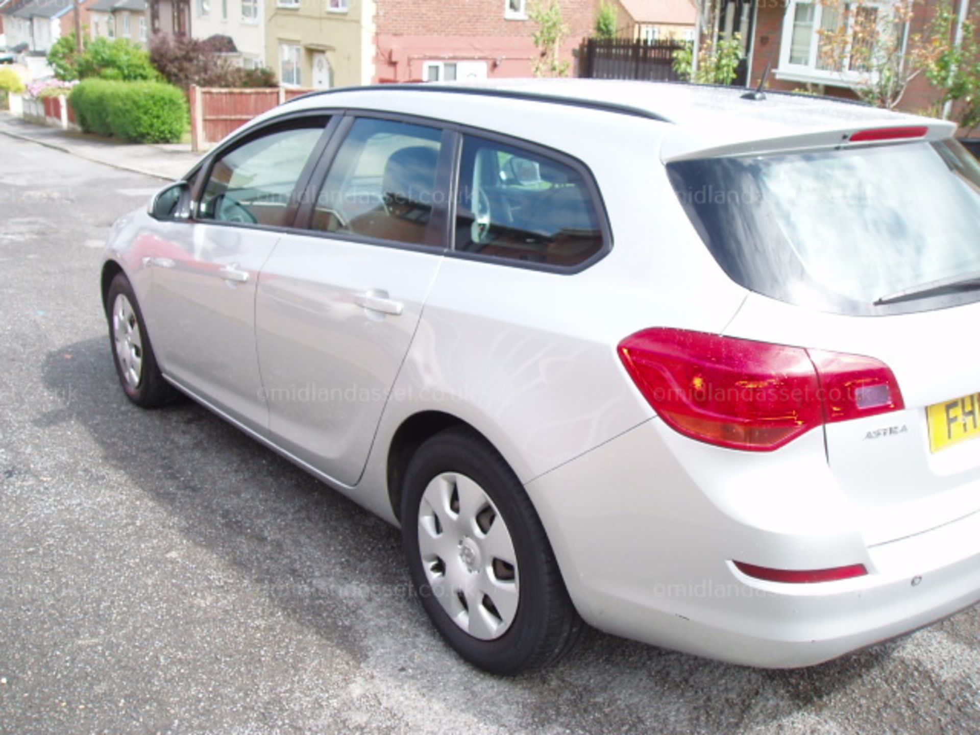 2012/61 REG VAUXHALL ASTRA EXCLUSIV CDTI ECOFLEX ESTATE ONE OWNER - Image 5 of 12