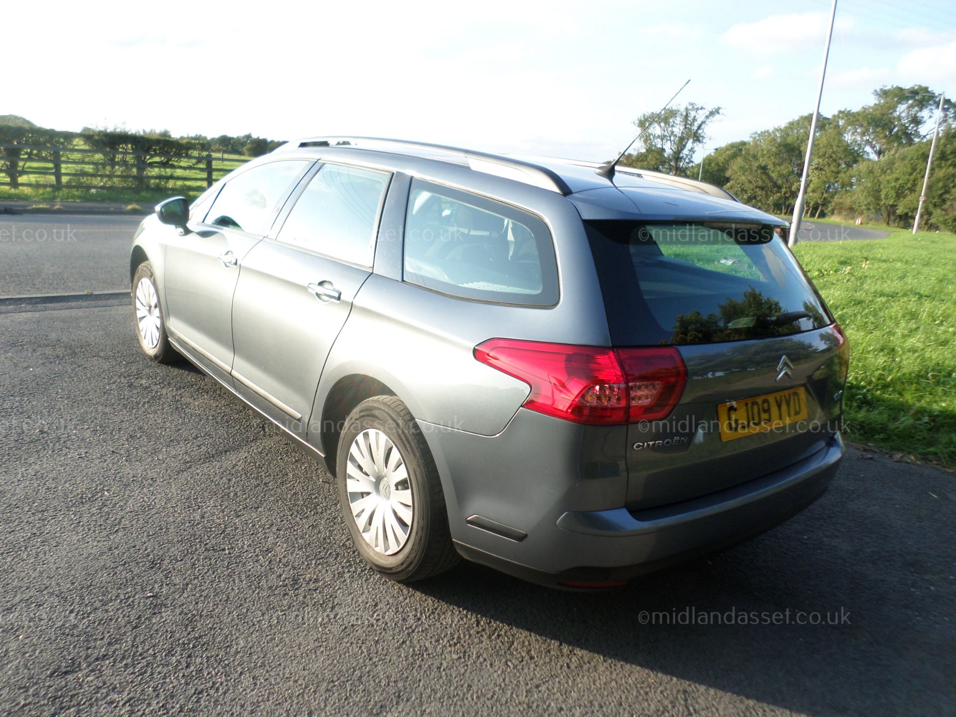 2009/09 REG CITROEN C5 SX HDI ESTATE ONE FORMER KEEPER FULL SERVICE HISTORY - Image 4 of 6