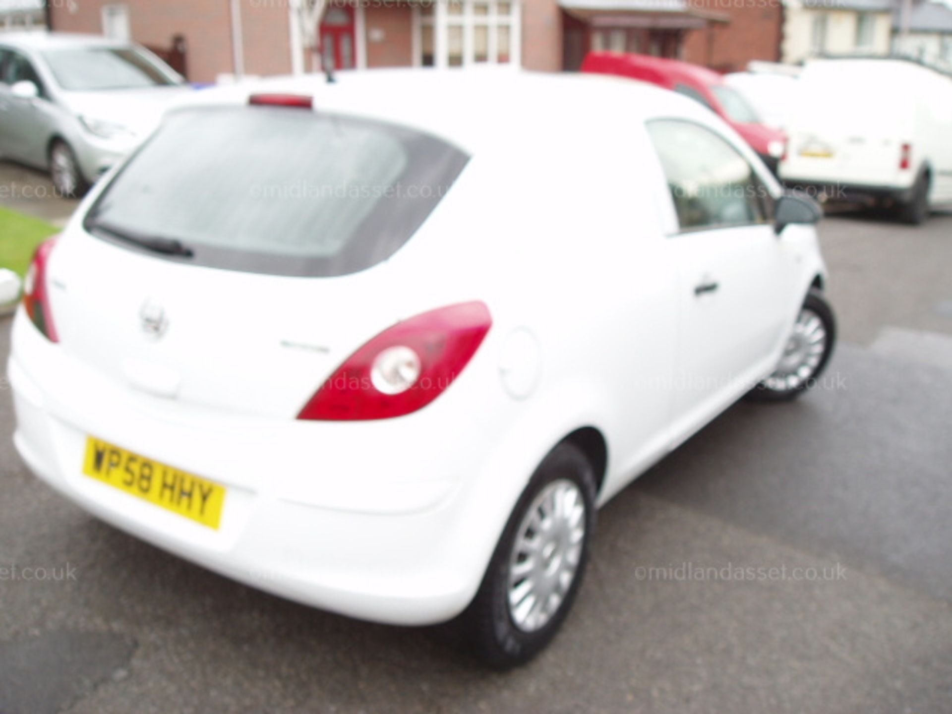 2009/58 REG VAUXHALL CORSA CDTI CAR DERIVED VAN ONE FORMER KEEPER - Image 5 of 12