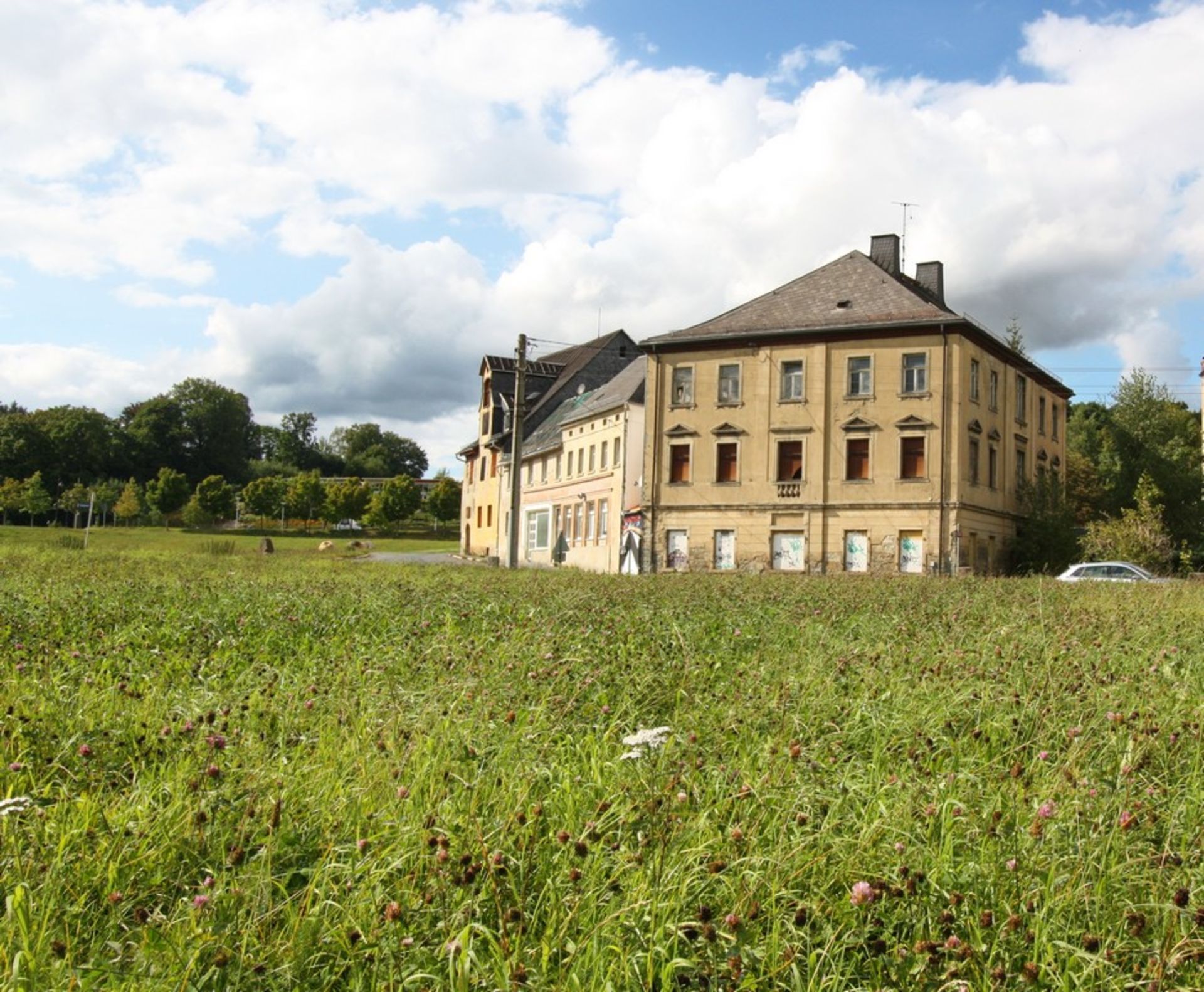 TWO FREEHOLD APARTMENT BLOCKS IN HIRSCHBERG, GERMANY JUST 14 DAYS AND YOU'RE IN ! - Image 55 of 70