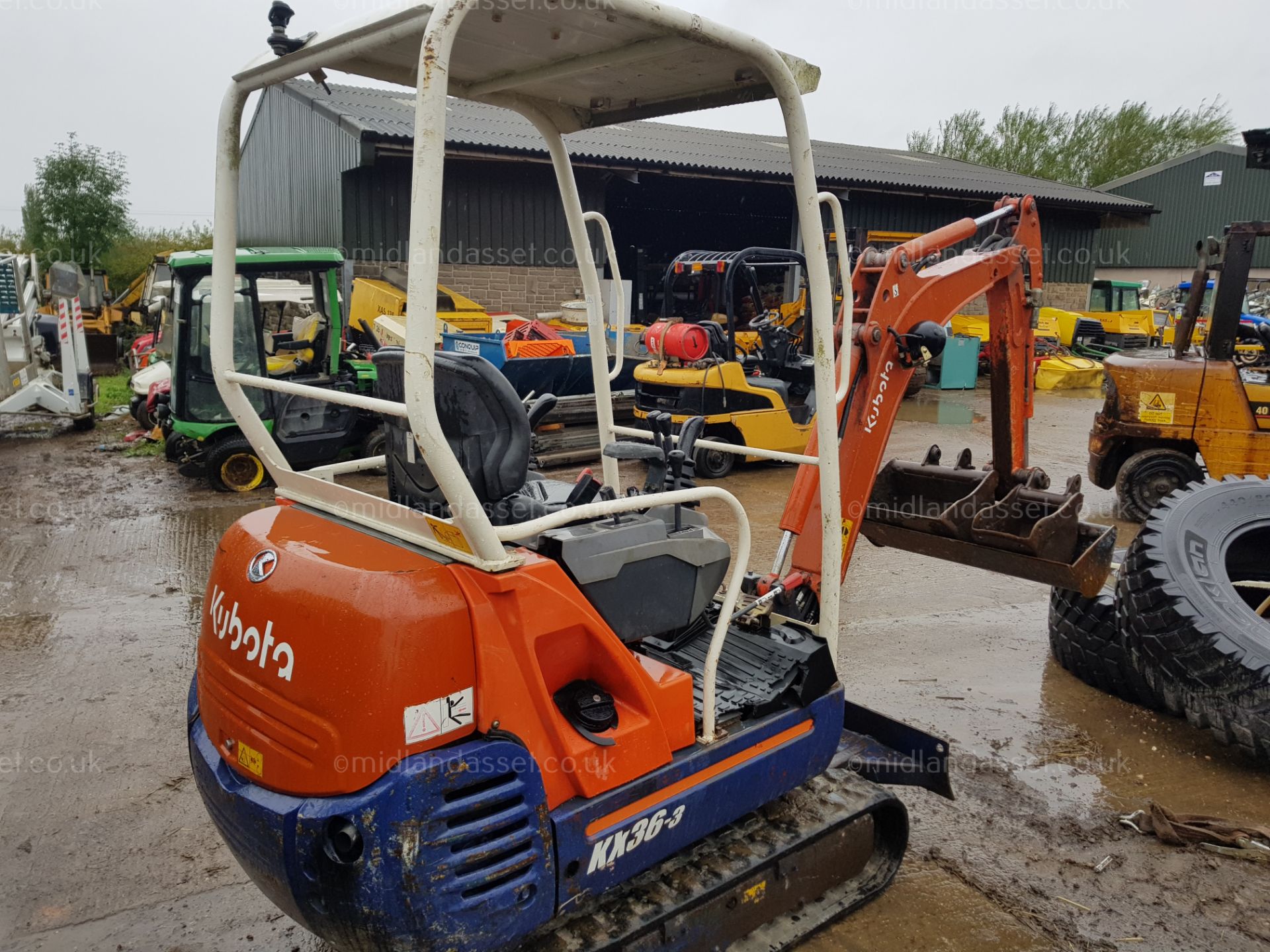 2009 KUBOTA KX36-3 TRACKED MINI DIGGER - NEXT BID WINS! - Image 4 of 11