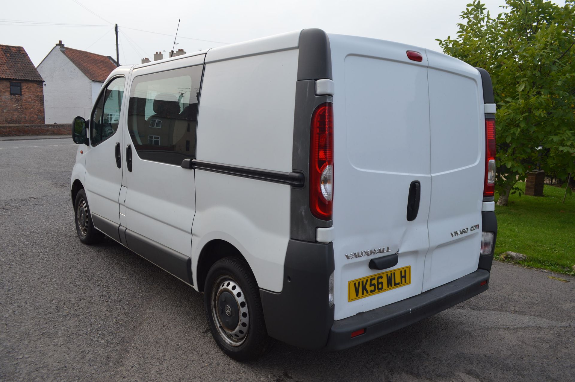 2007/56 REG VAUXHALL VIVARO 2700 CDTI SWB, SHOWING 2 FORMER KEEPERS *PLUS VAT* - Image 4 of 14