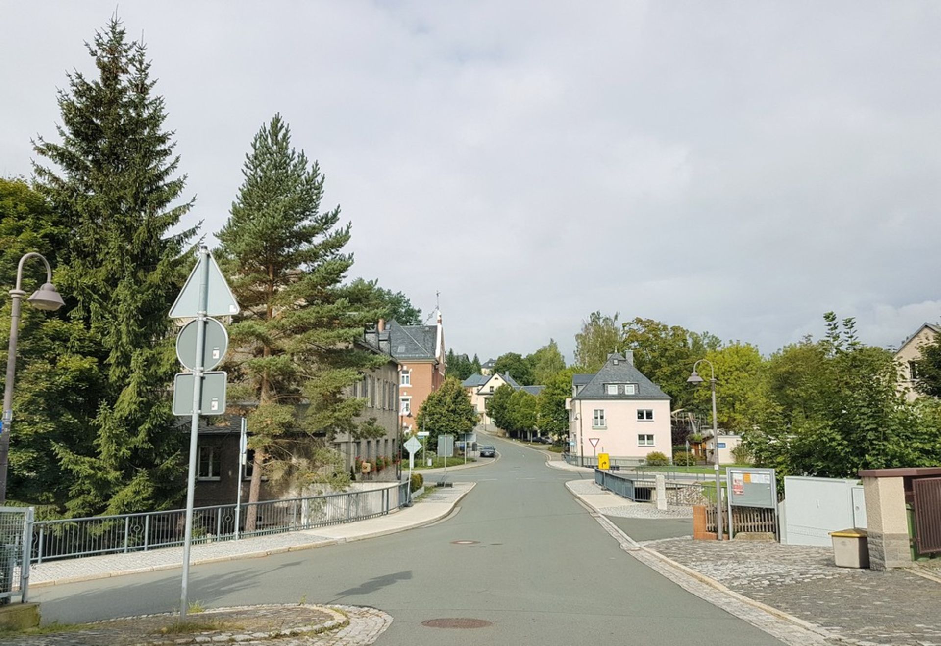 TWO FREEHOLD APARTMENT BLOCKS IN HIRSCHBERG, GERMANY JUST 14 DAYS AND YOU'RE IN ! - Image 70 of 70