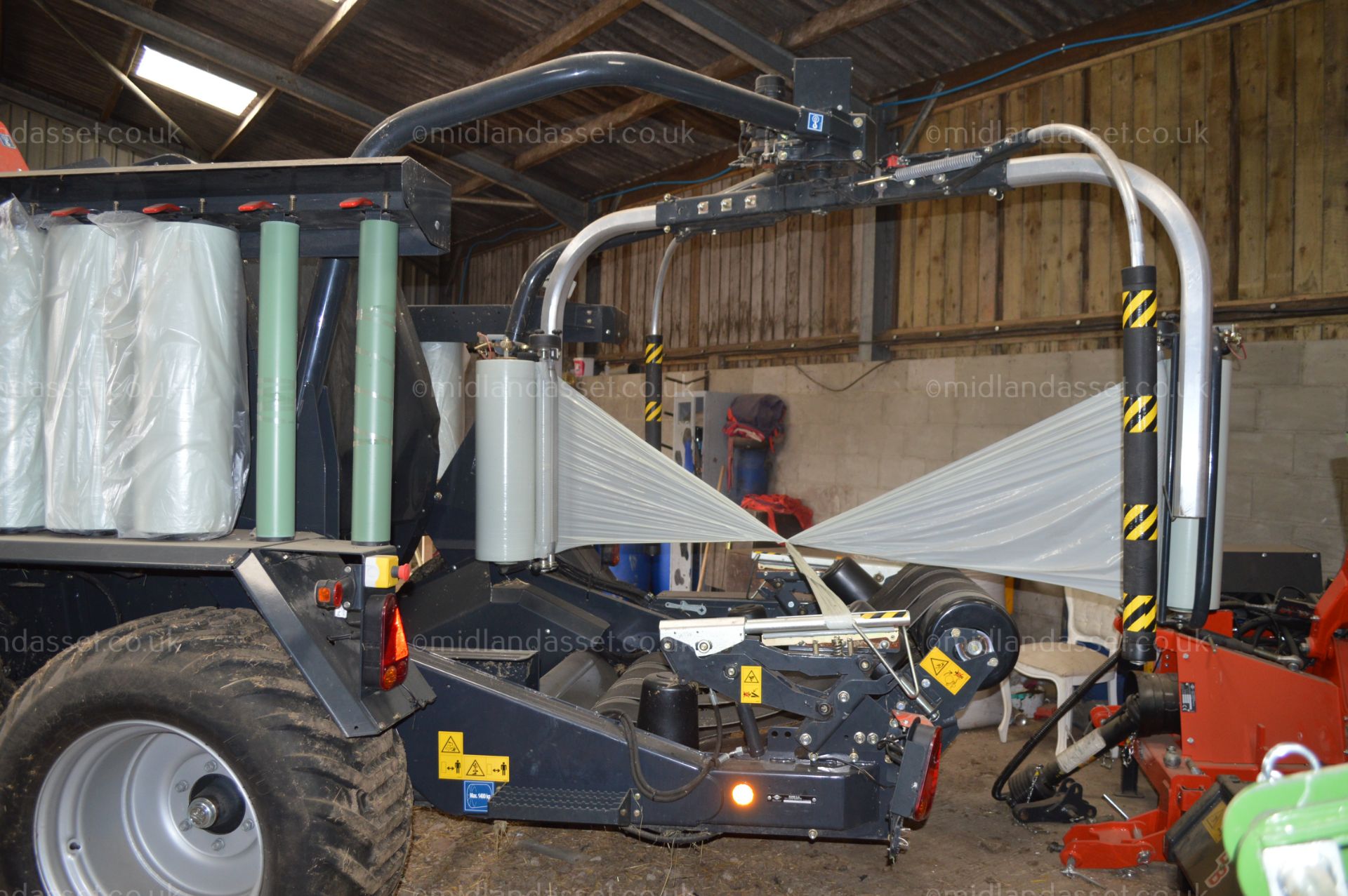 2014 KUHN POWERTRACK FBP 125 BALER WRAPPER - Image 4 of 13