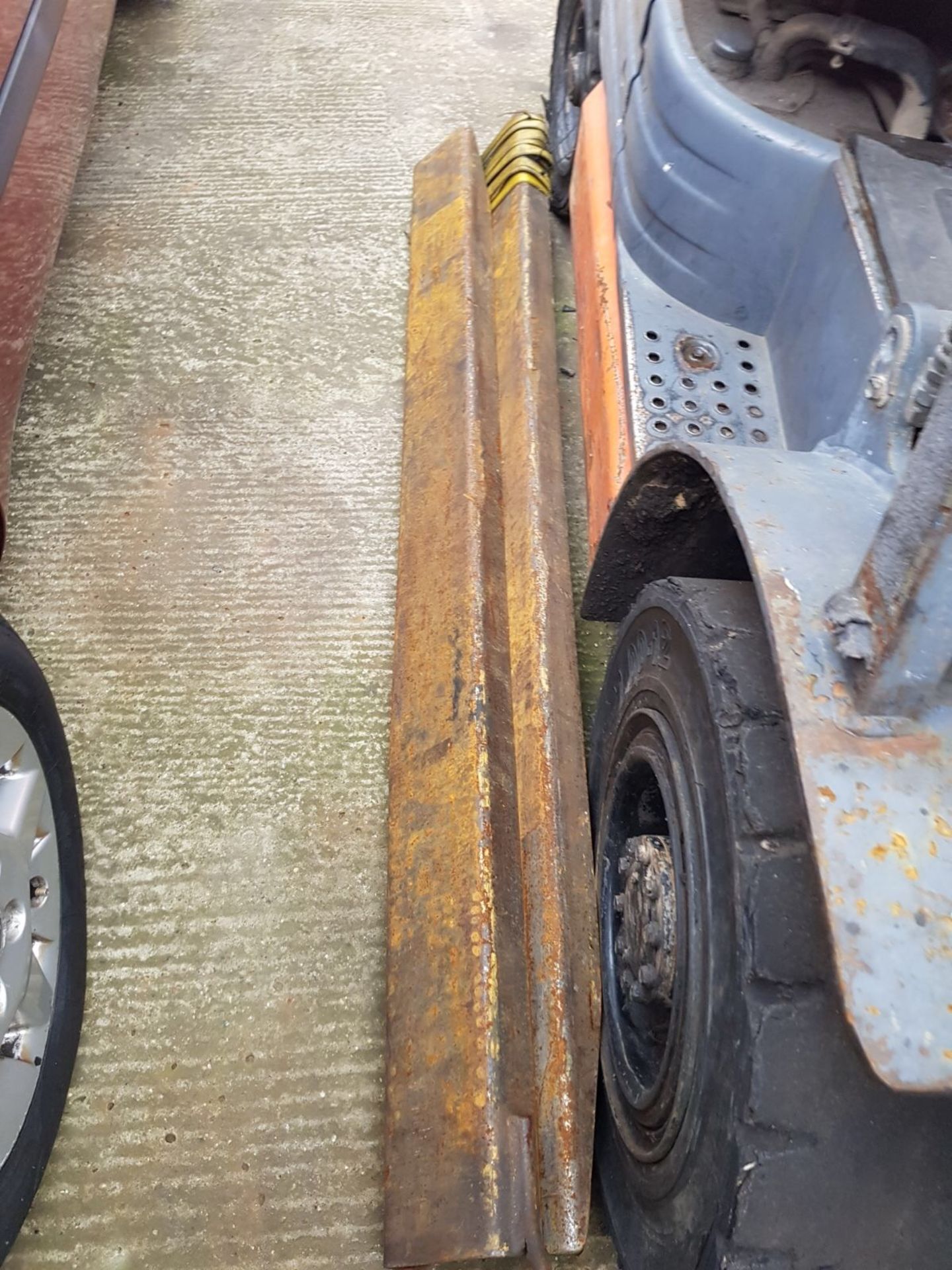 1994 TOYOTA FORKLIFT, NO KEYS, SPARES / REPAIRS, SECONDARY PUMP FAILURE *NO VAT* - Image 8 of 8