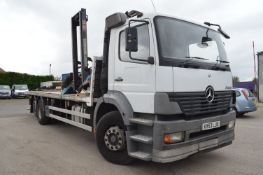 2003/53 REG MERCEDES ATEGO 26 TONNE FLAT BED RIGID LORRY WITH 2.5 TONNE MOFFETT *PLUS VAT*