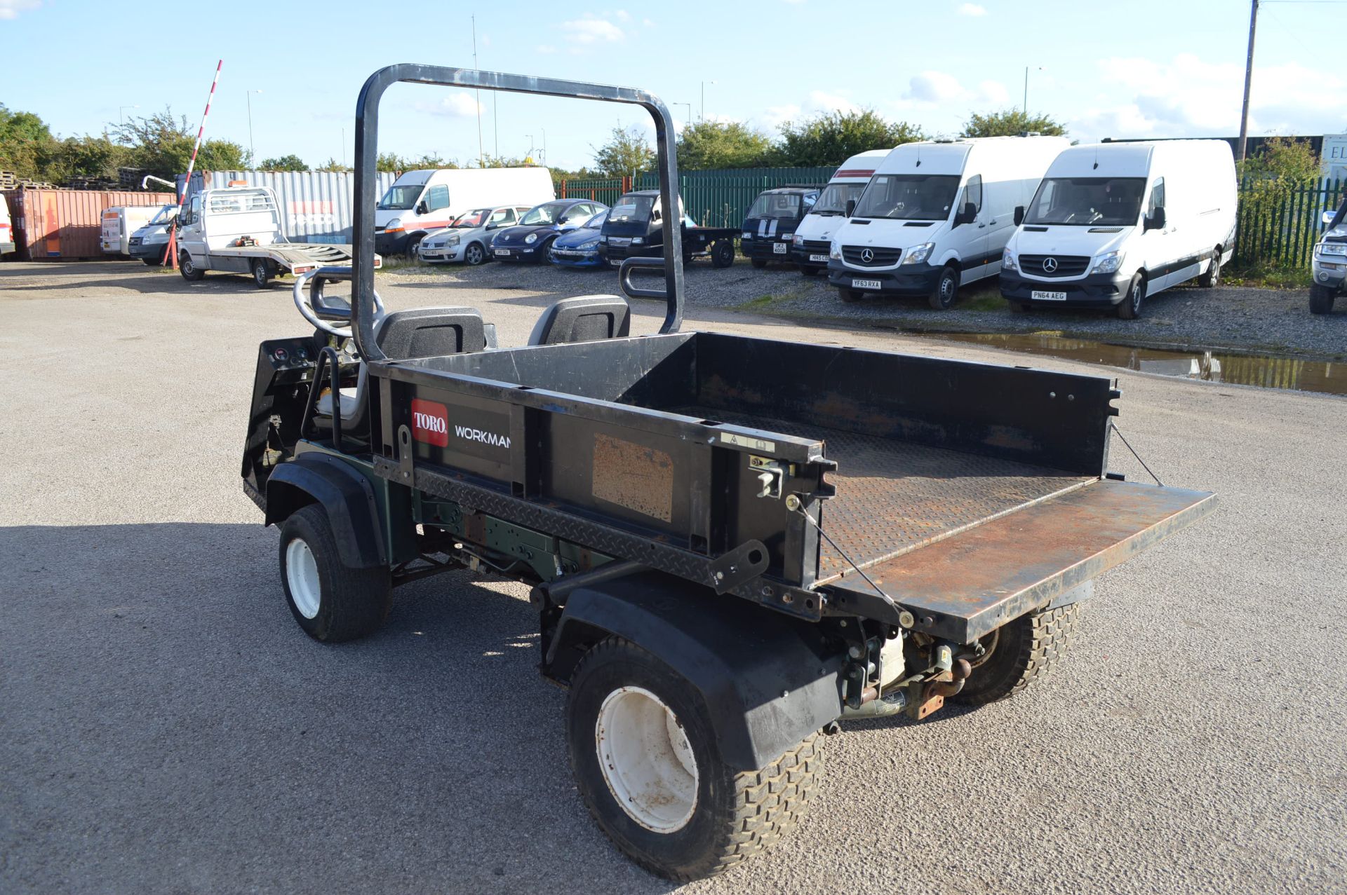 TORO WORKMAN TIPPER 3 CYLINDER PETROL ENGINE, 468 HOURS *PLUS VAT* - Image 18 of 20