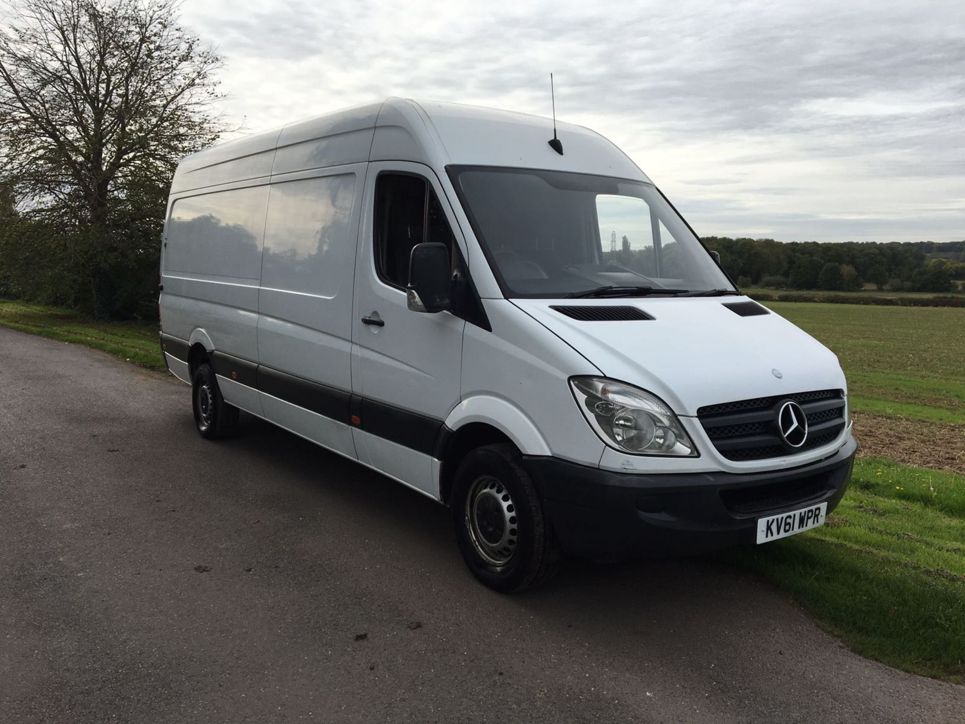 2011/61 REG MERCEDES BENZ SPRINTER 313 CDI, SHOWING 2 FORMER KEEPERS *NO VAT*