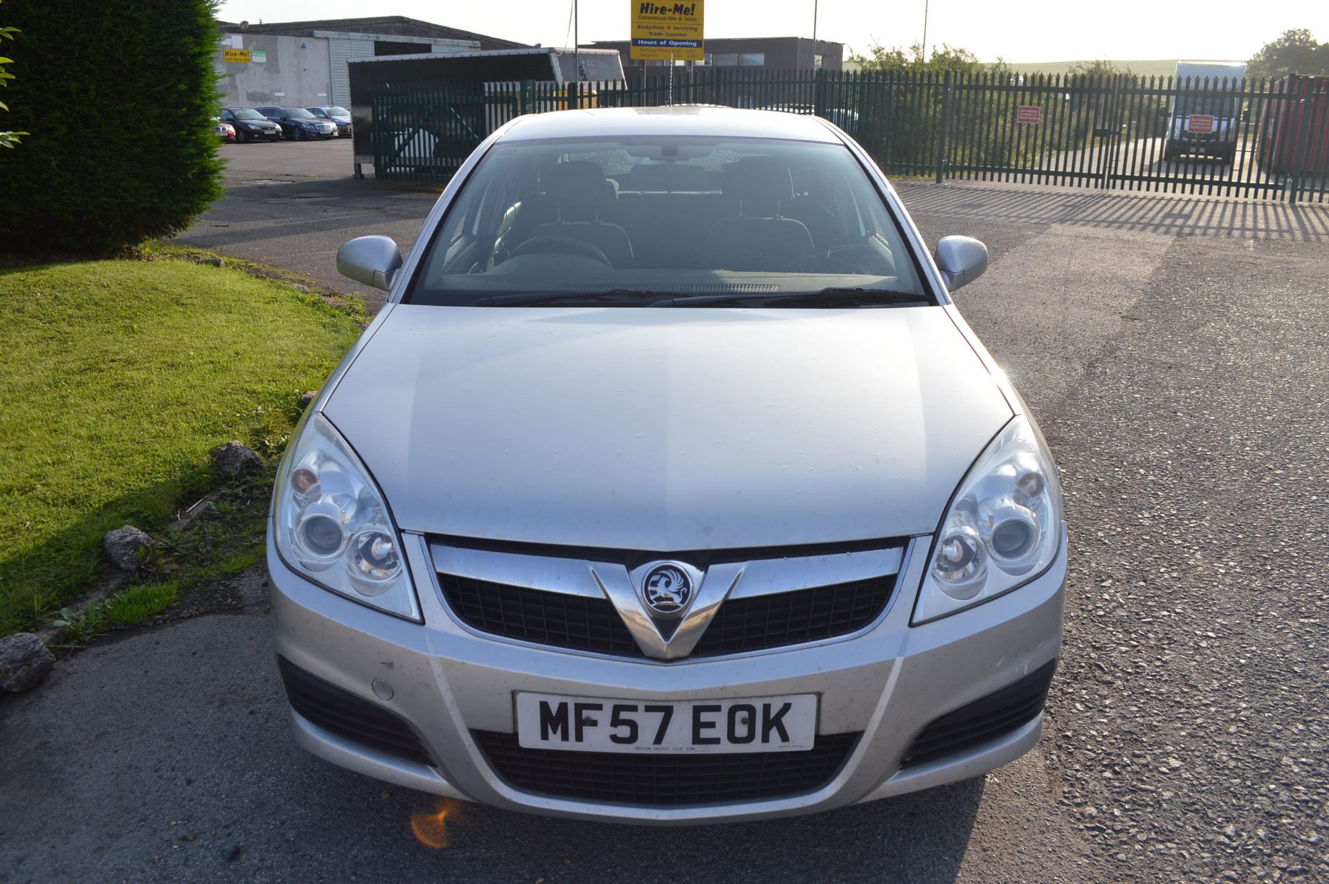 2007/57 REG VAUXHALL VECTRA EXCLUSIVE CDTI 150, 1.9 DIESEL *NO VAT* - Image 2 of 16