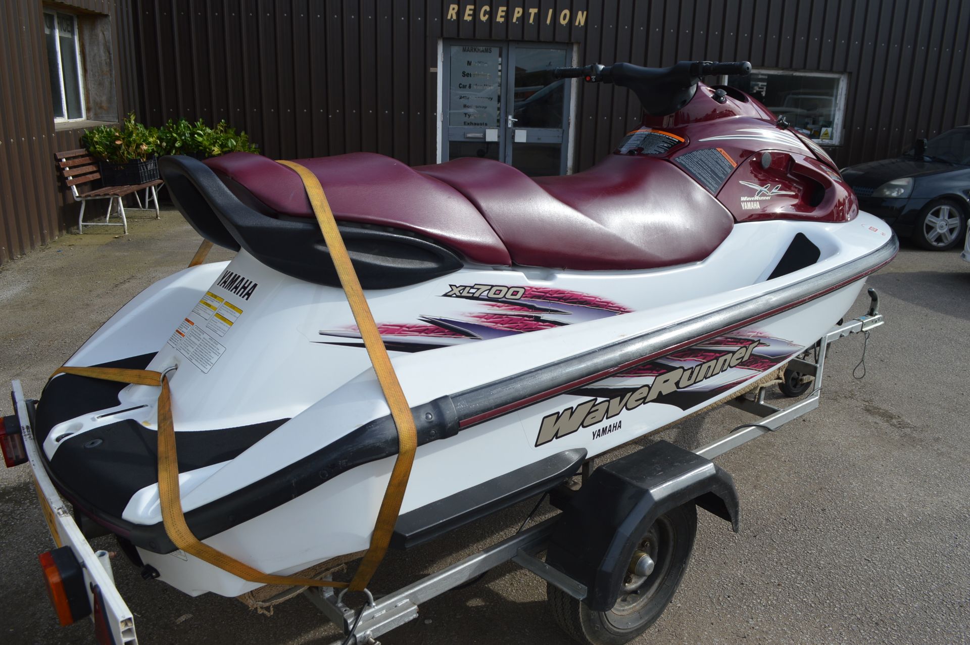 2000 YAMAHA WAVERUNNER XL700 JET-SKI WITH SINGLE AXLE LAUNCH TRAILER *NO VAT* - Image 4 of 12