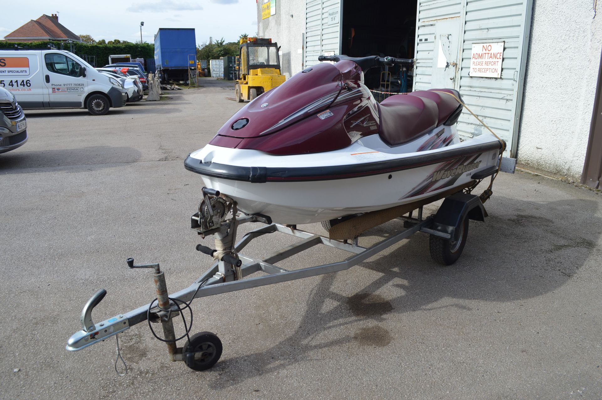 2000 YAMAHA WAVERUNNER XL700 JET-SKI WITH SINGLE AXLE LAUNCH TRAILER *NO VAT* - Image 2 of 12