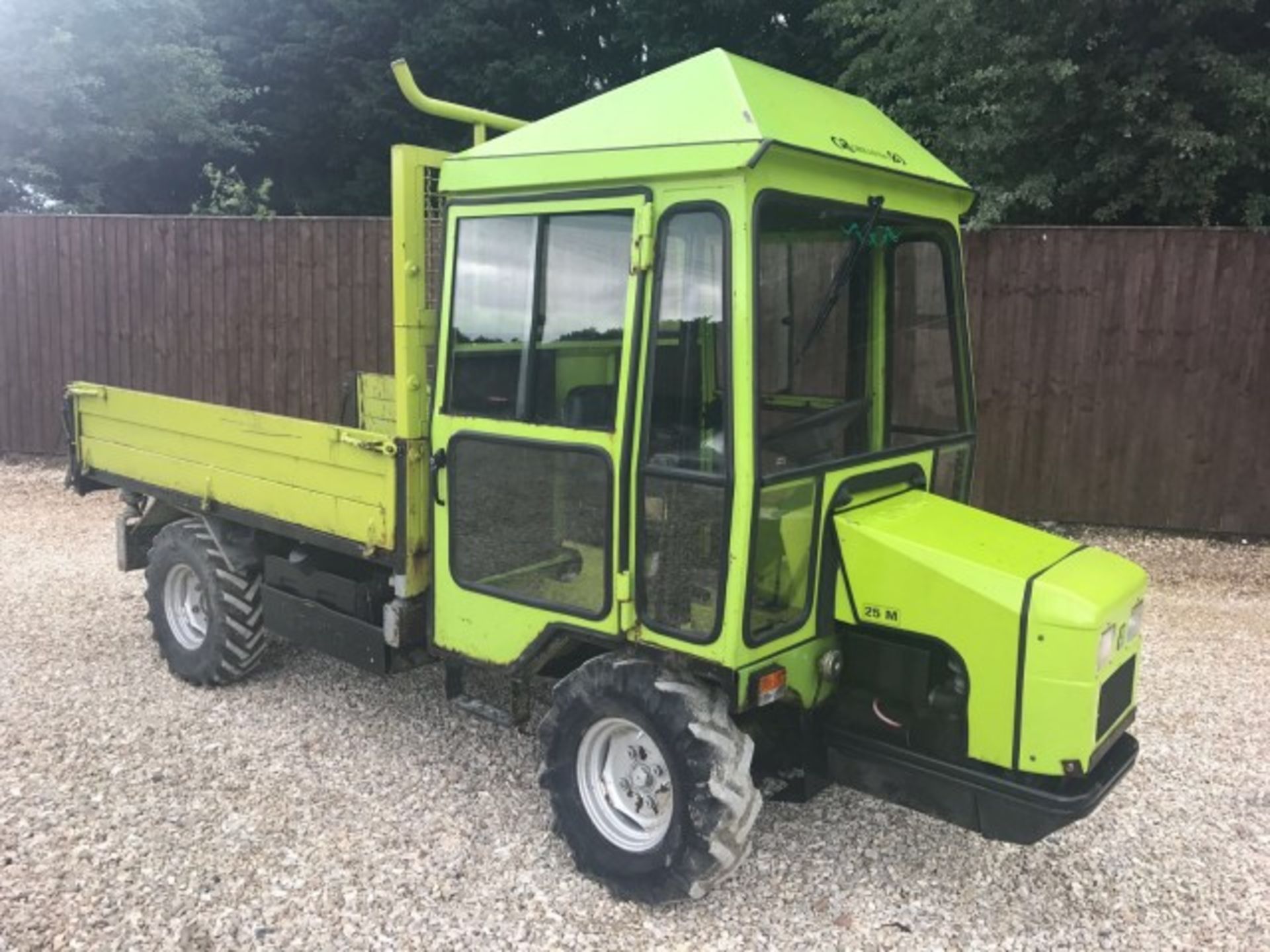 2004 GRILLO 25M3P FULL CAB 3 WAY TIPPER *PLUS VAT*