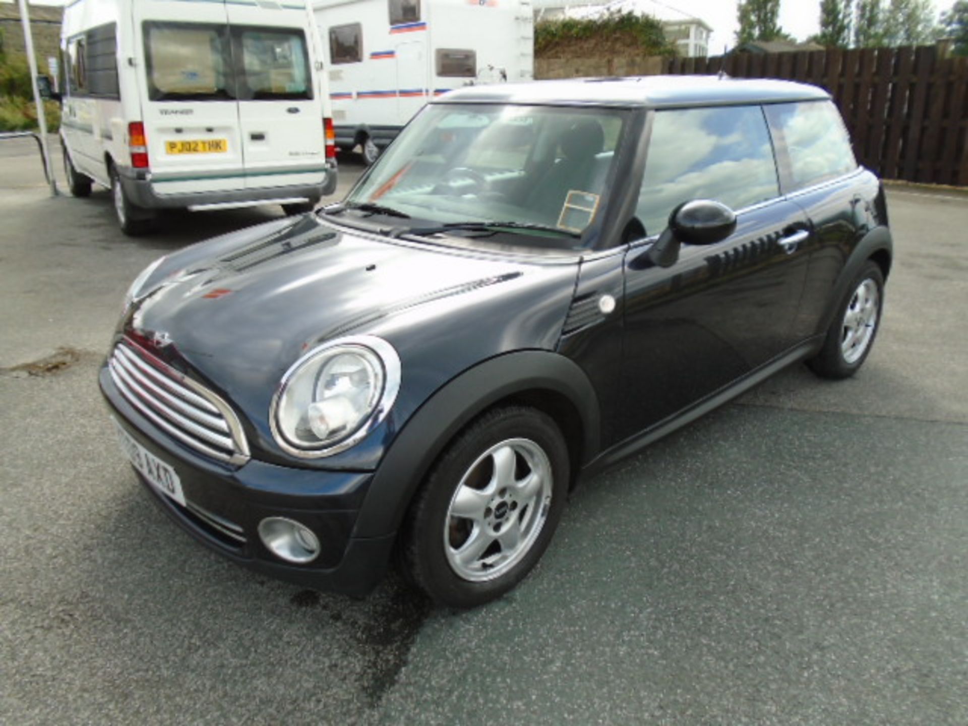 2009/09 REG MINI ONE 3 DOOR HATCHBACK SERVICE HISTORY - Image 9 of 9