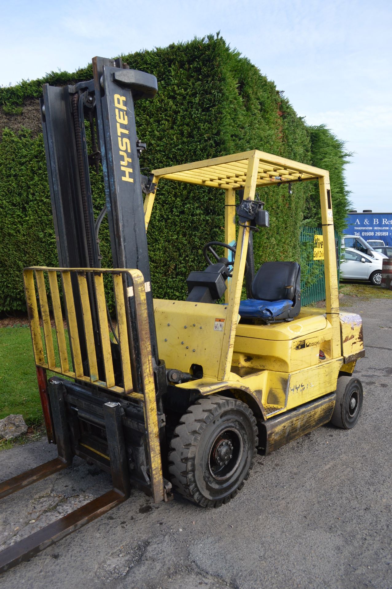 1999 HYSTER H2.50XM TWIN MAST DIESEL FORKLIFT WITH SIDE SHIFT *PLUS VAT* - Image 3 of 15