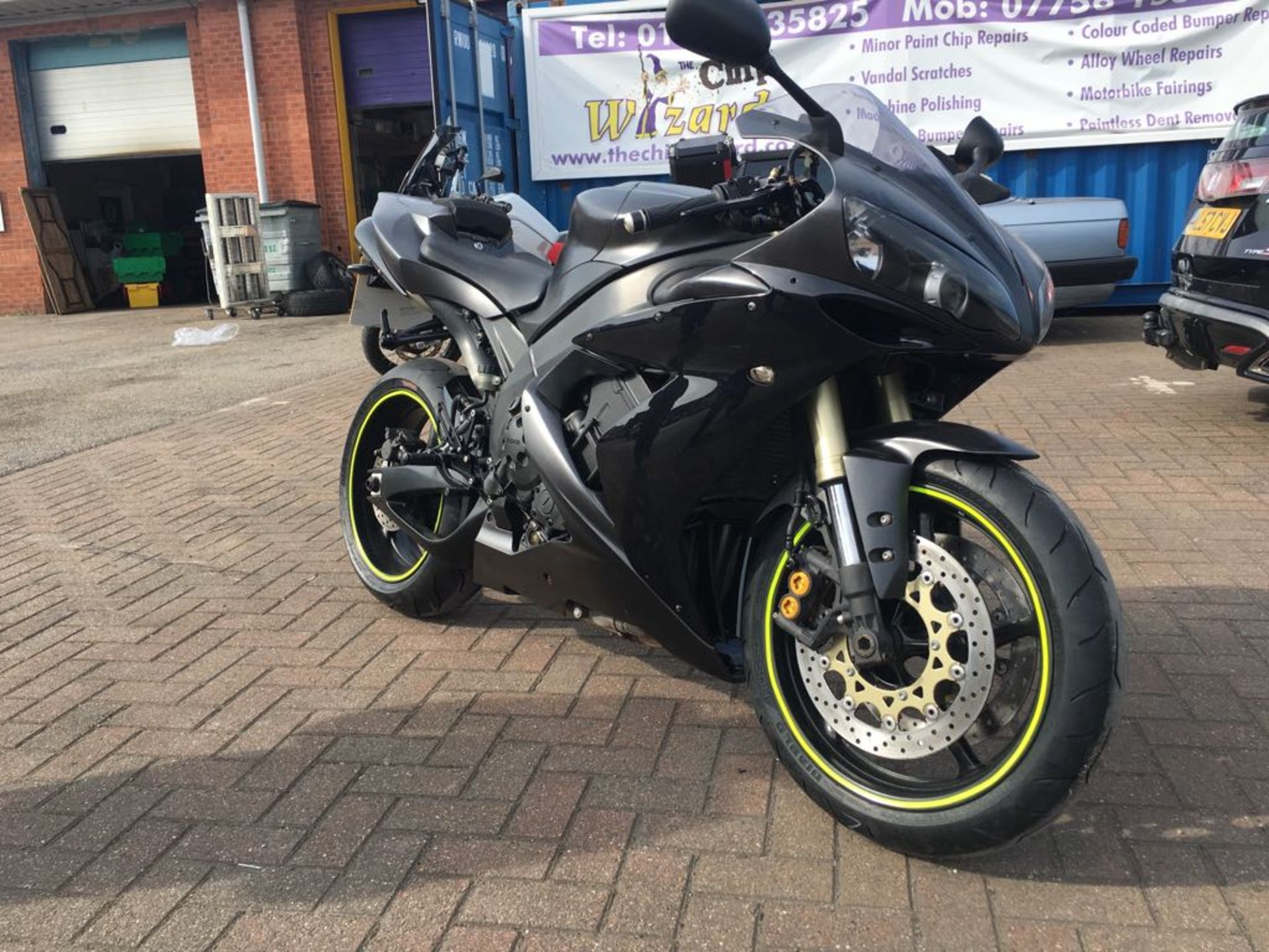 2004 YAMAHA YZF R1 998CC MOTORBIKE, RECENTLY HAD A FULL PROFESSIONAL PAINT JOB *NO VAT* - Image 4 of 6