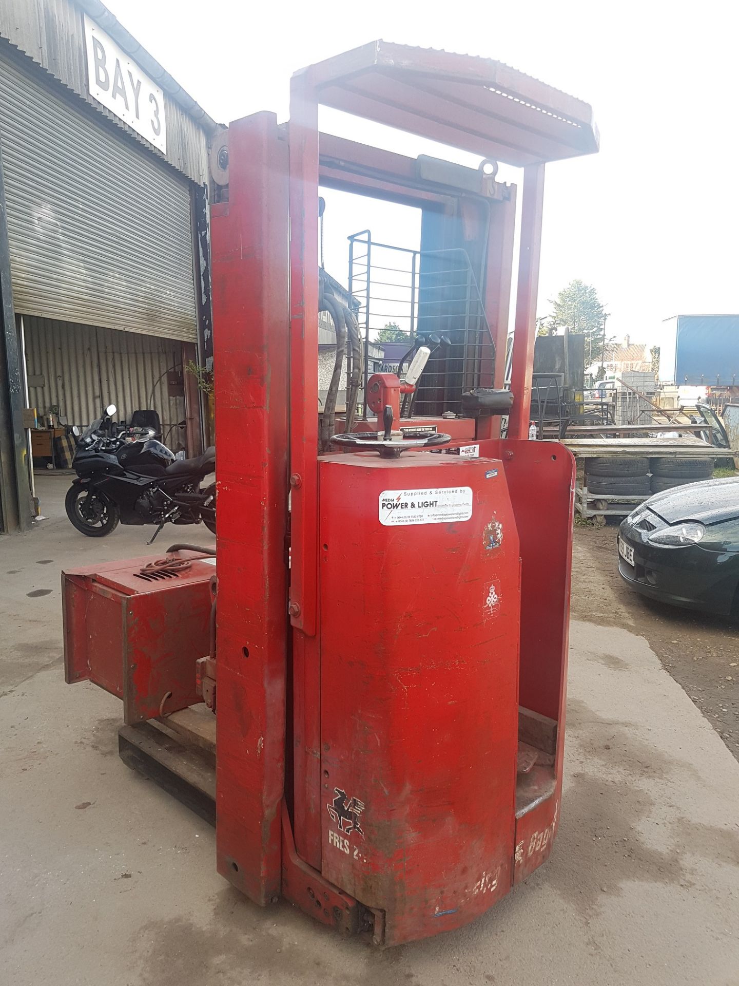 LANSING BAGNALL FRES 21 ELECTRIC FORKLIFT, GOOD BATTERY *PLUS VAT*   BATTERY CHARGER INCLUDED - Image 6 of 18