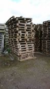 PLY TOP PALLETS 400 IN TOTAL NO RESERVE TO CLEAR