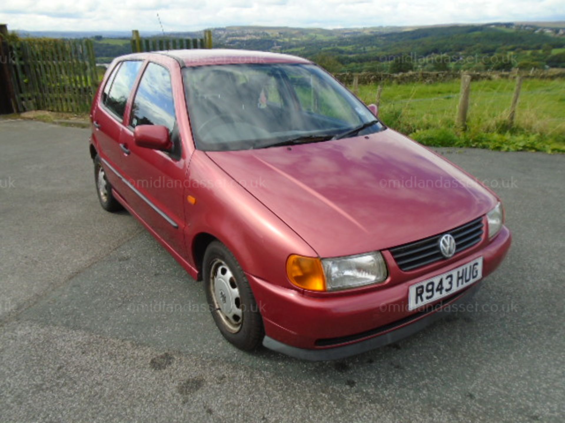 1997/R REG VOLKSWAGEN POLO 1.4 CL 5 DOOR HATCHBACK