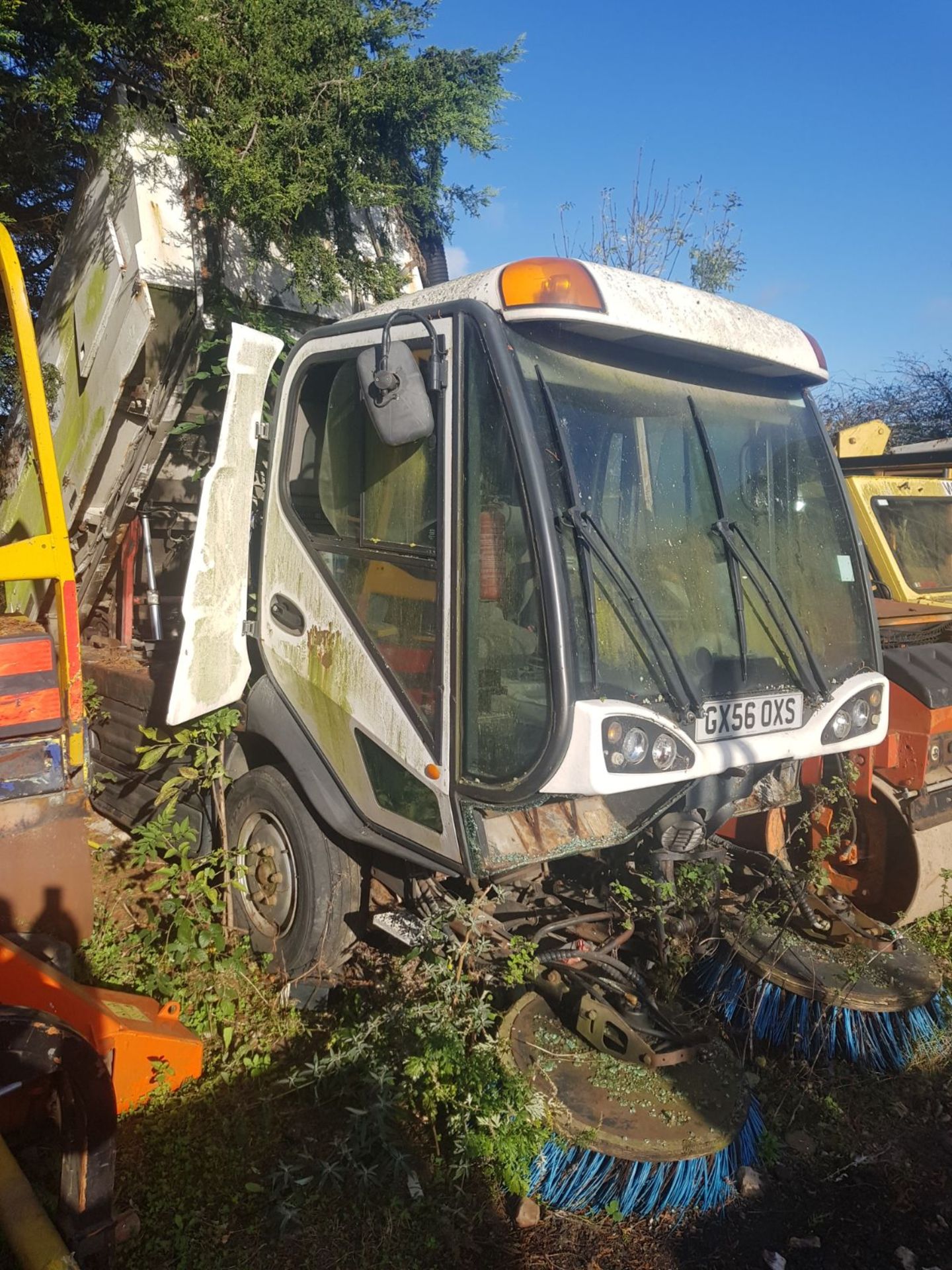 2006/56 JOHNSTON SWEEPER 158B 101T SELLING AS SPARES / REPAIRS, SHOWING 0 FORMER KEEPERS *PLUS VAT*