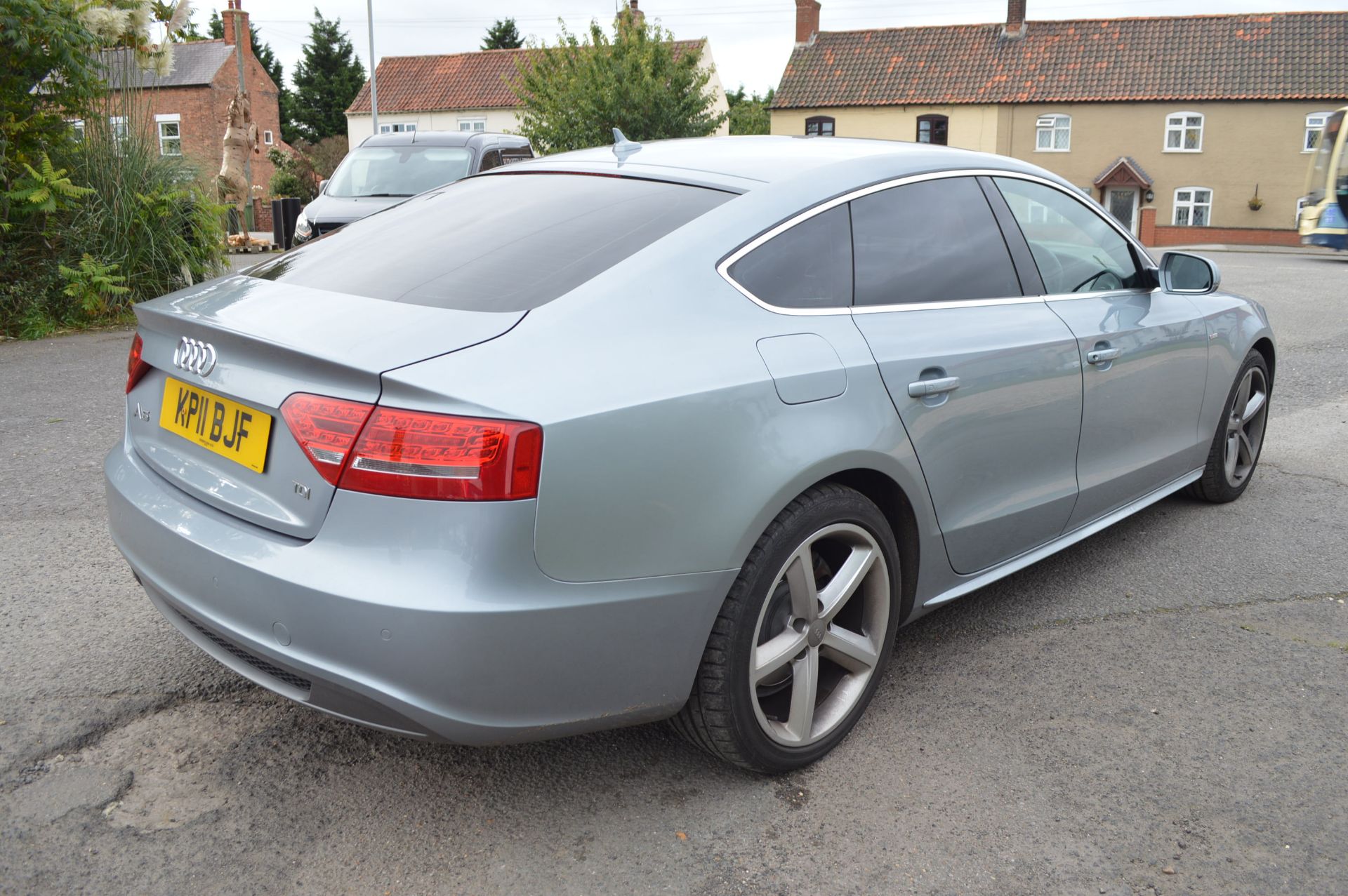2011/11 REG AUDI A5 S LINE TDI, SERVICE HISTORY, 4 FORMER KEEPERS *NO VAT* - Image 8 of 15