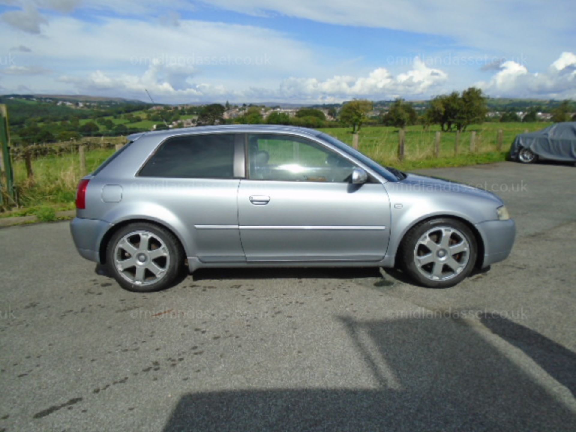 2002/02 REG AUDI S3 QUATTRO 1.8 3 DOOR HATCHBACK - Image 4 of 18