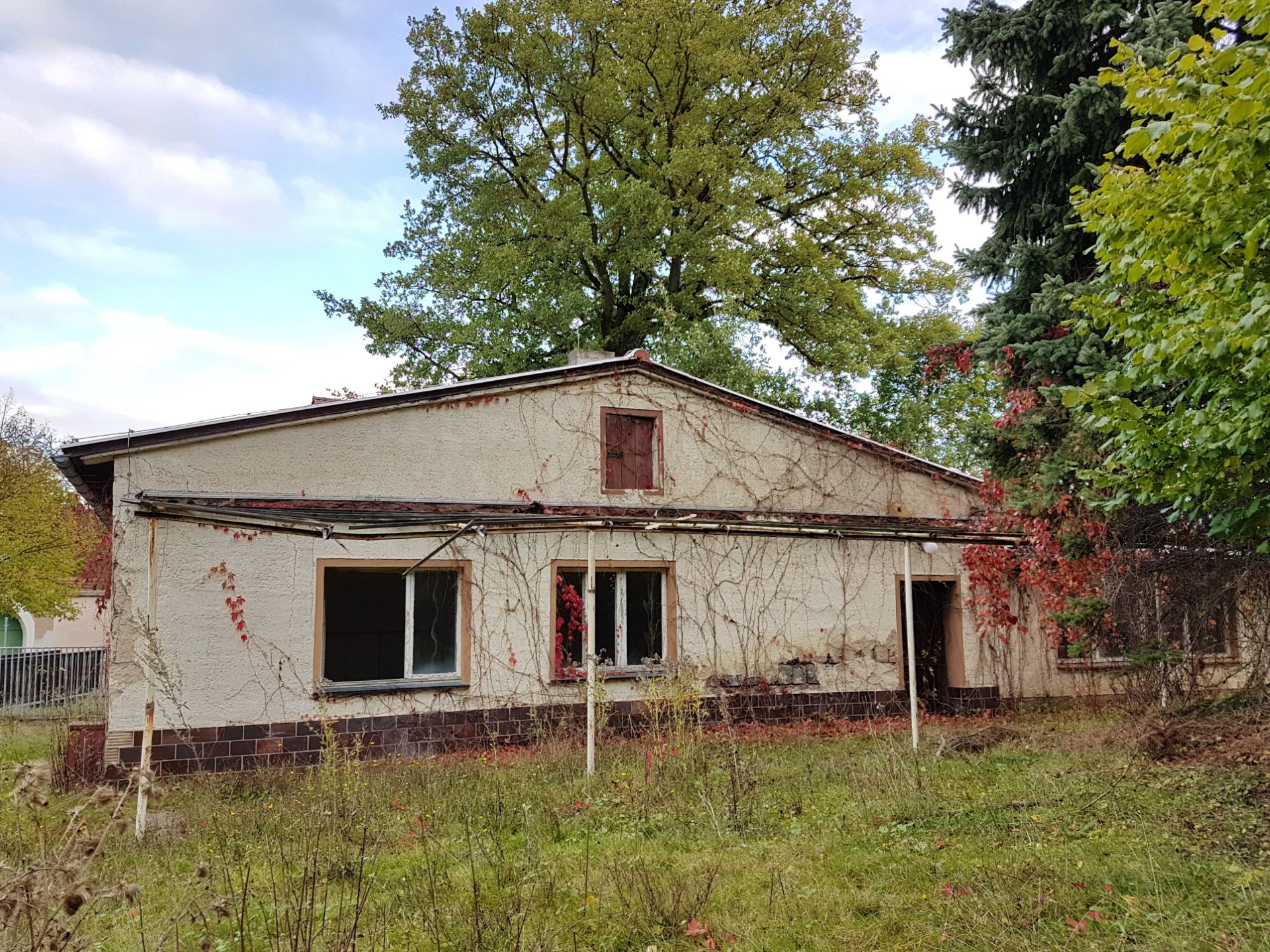 LARGE MANSION AND 1,186 SQM OF LAND IN QUERFURT, GERMANY - Image 38 of 63