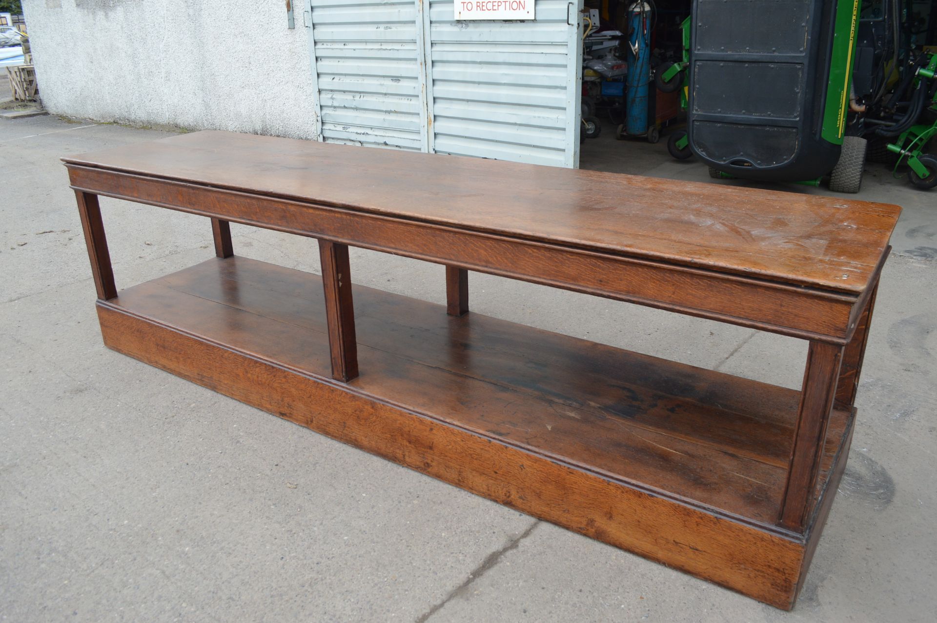 SOLID OAK TAILORING WORK BENCH, IDEAL FOR DINING ROOM TABLES ETC. *NO VAT* - Image 3 of 10