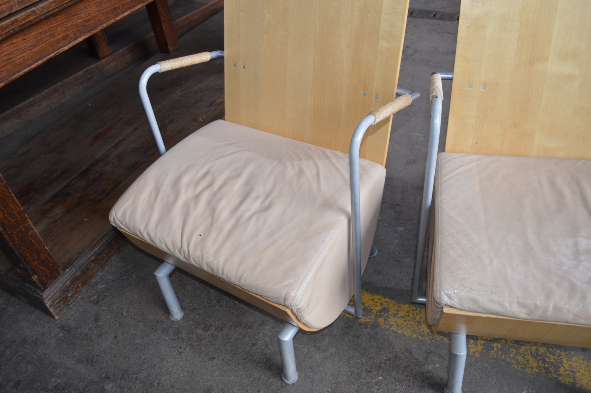 2 X DESIGNER PLY BACK STYLISH CHAIRS WITH LEATHER CUSHION *NO VAT* - Image 3 of 4