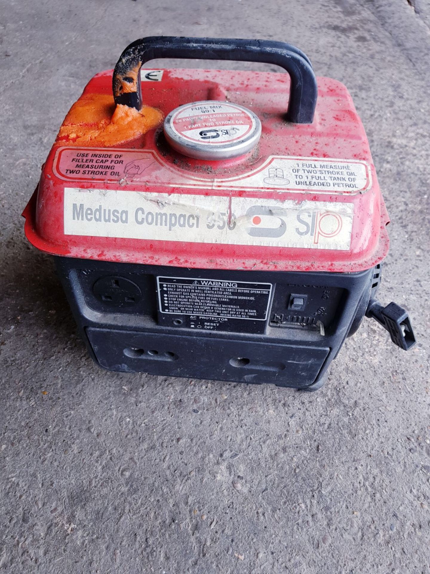 MEDUSA COMPACT GENERATOR 350 *NO VAT*