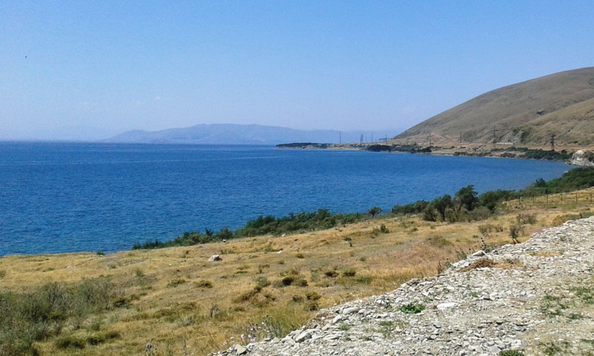 PROPERTY AND 2,280 SQM OF LAND IN DRAXTIK, ARMENIA CLOSE TO LAKE SEVAN - Image 13 of 19