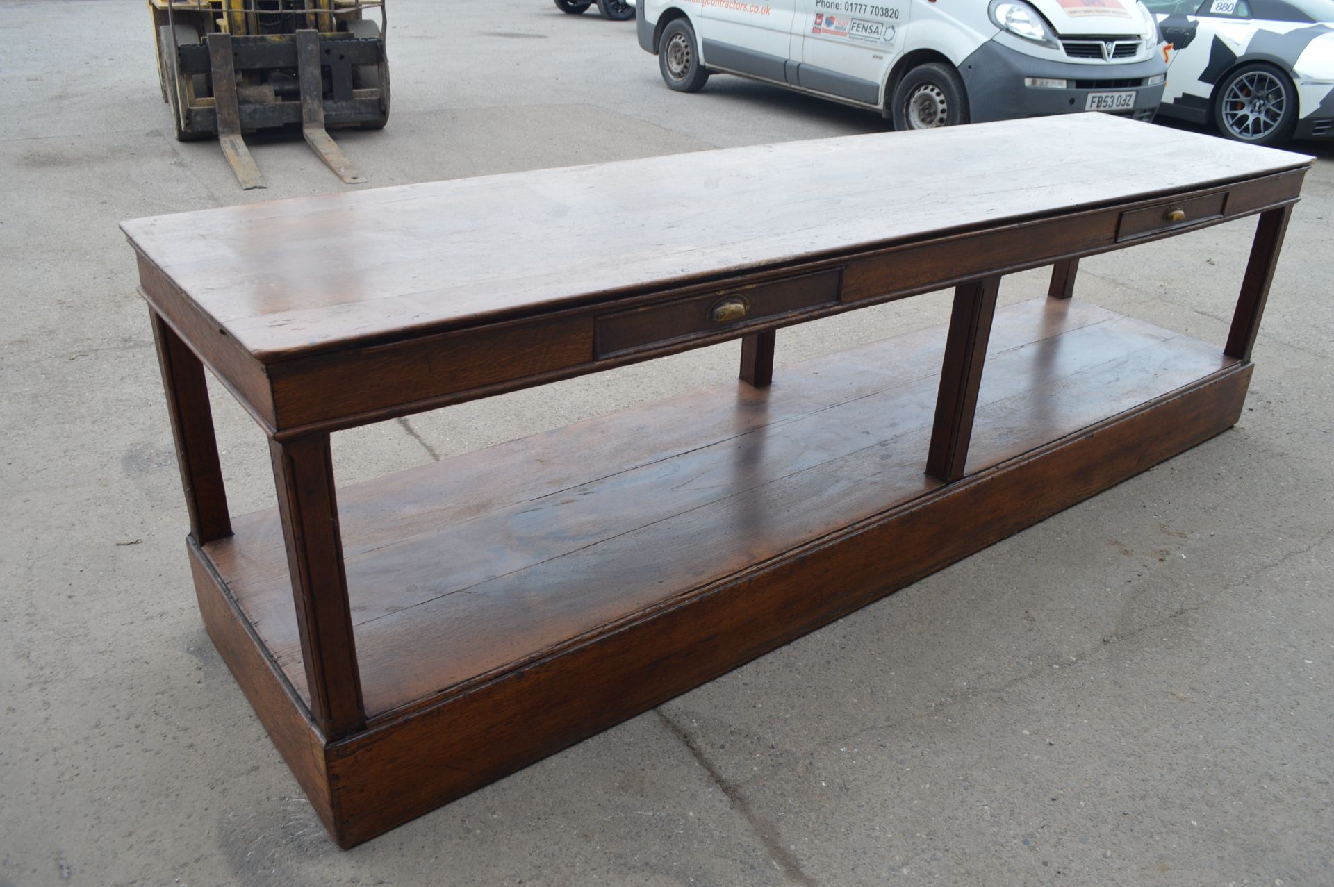 SOLID OAK TAILORING WORK BENCH, IDEAL FOR DINING ROOM TABLES ETC. *NO VAT* - Image 5 of 10