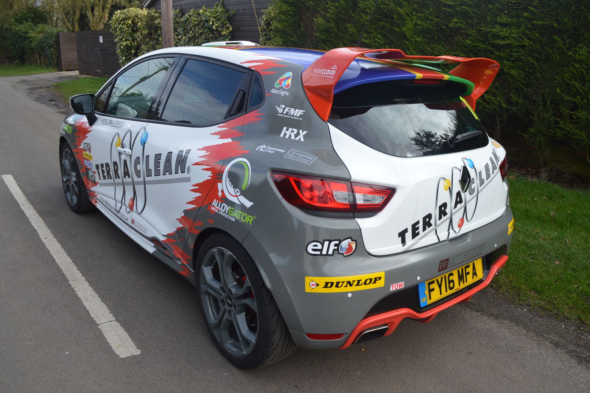 2016/16 REG RENAULT CLIO RENAULT SPORT SAT NAV TROPHY 220, INCREDIBLE CAR - Image 5 of 29